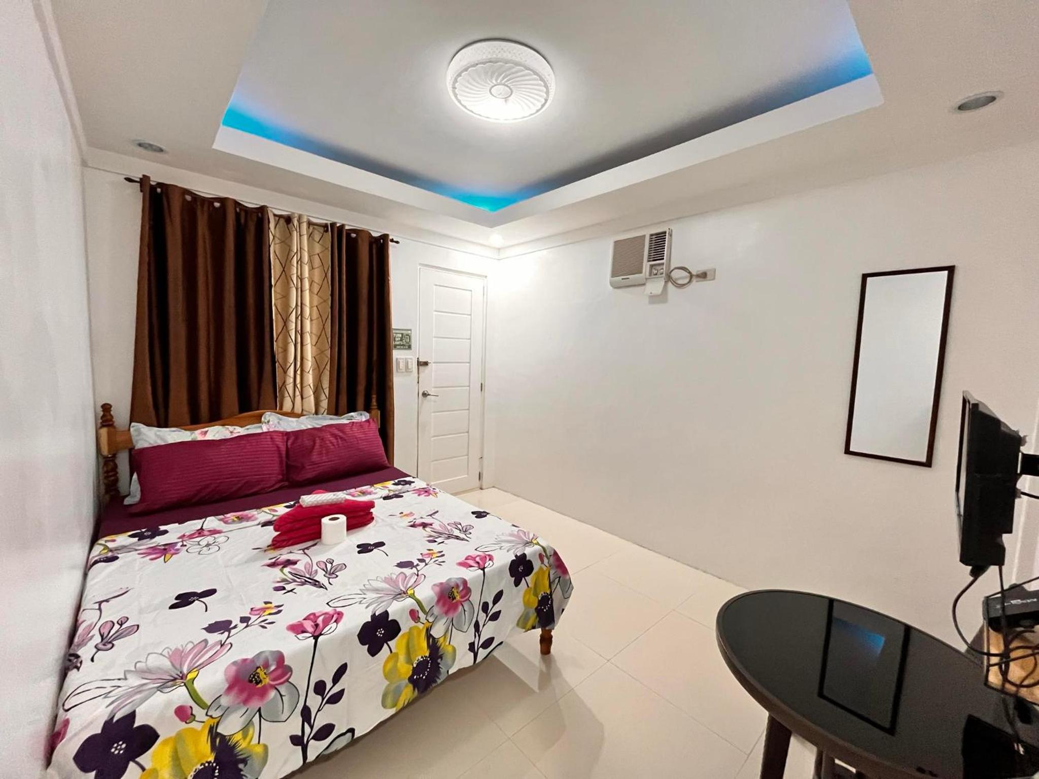 Standard Double Room photo 3