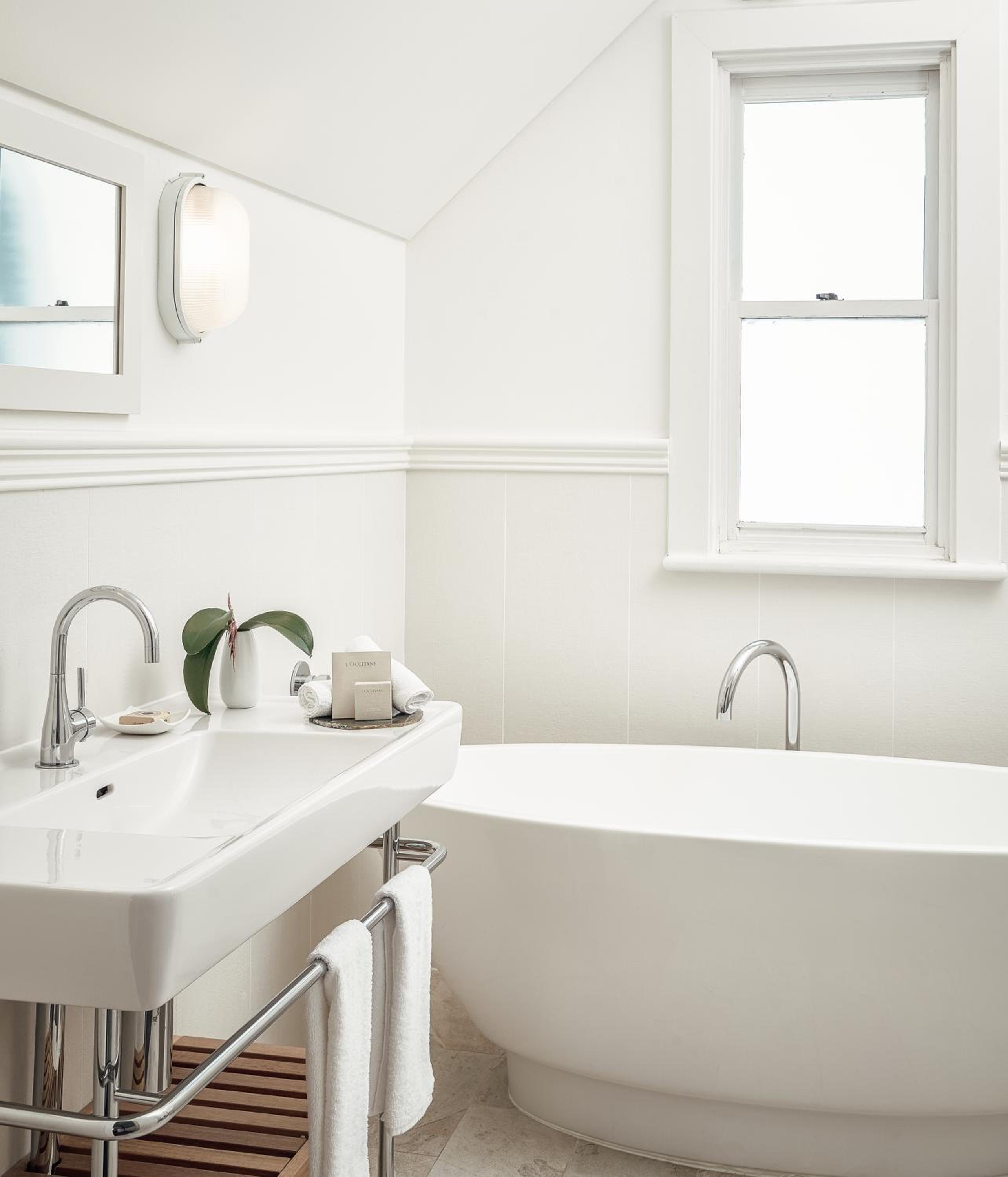 Loft Suite - Photo 2
