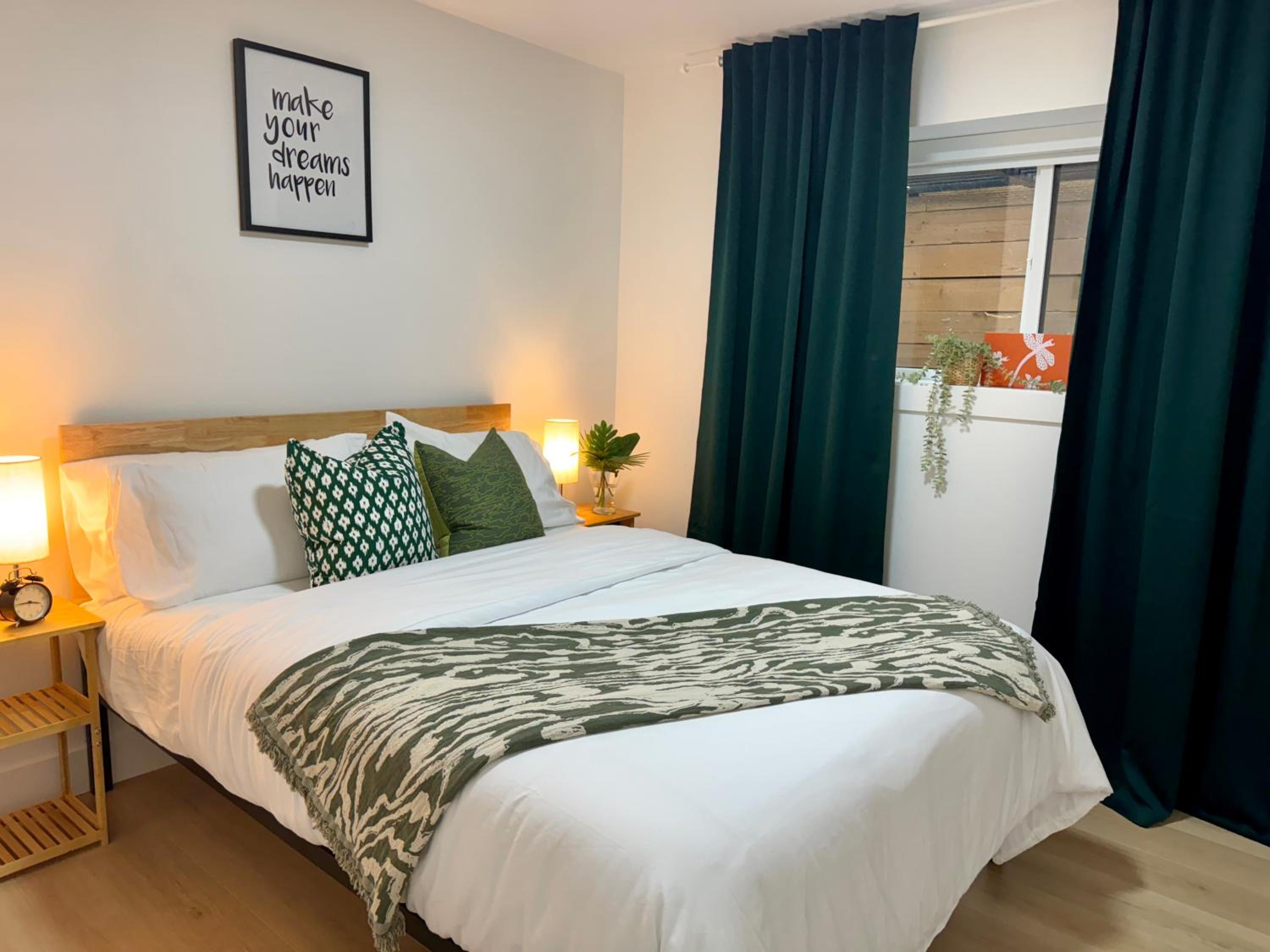 Deluxe Family Suite photo 1