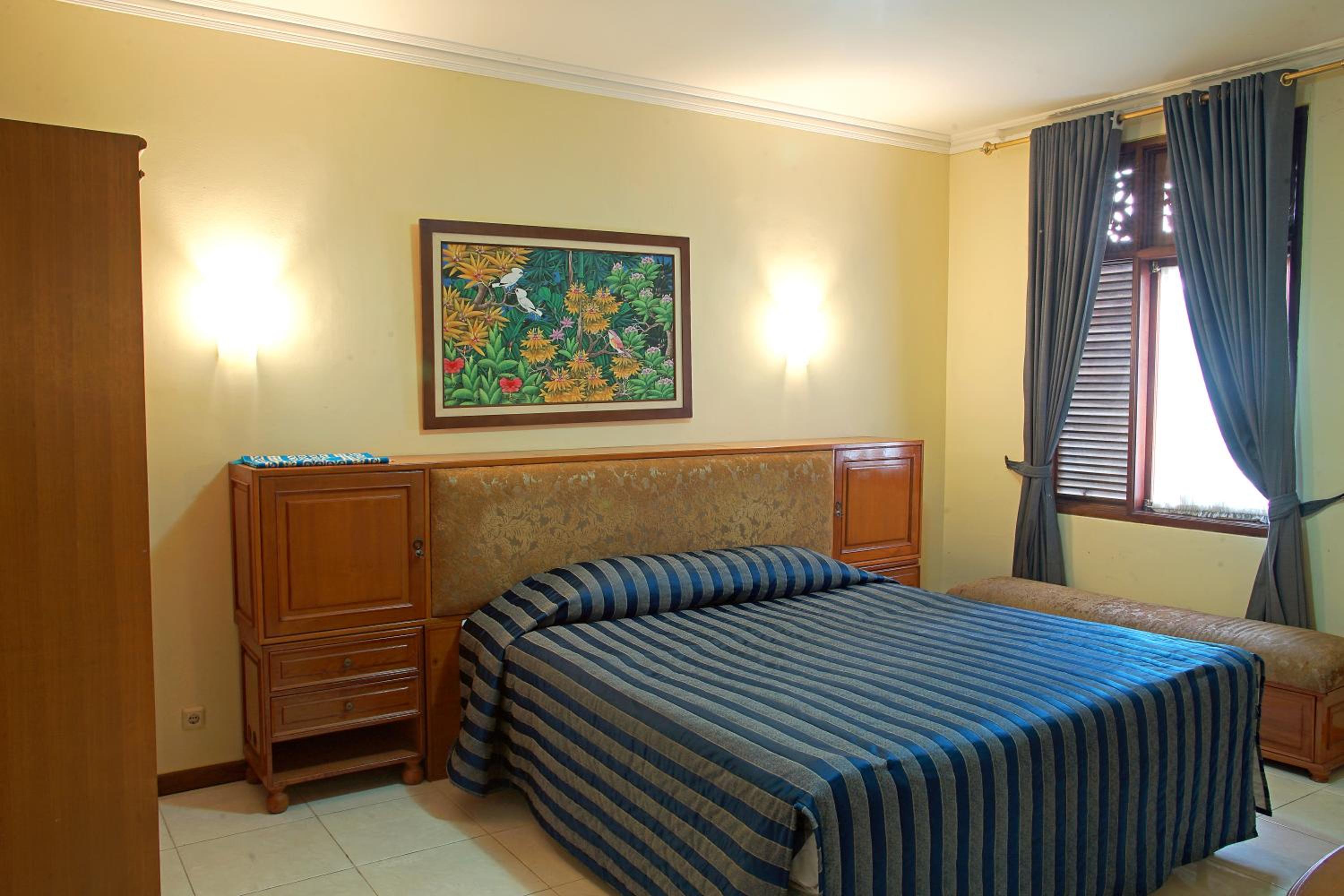 Three-Bedroom Suite photo 3