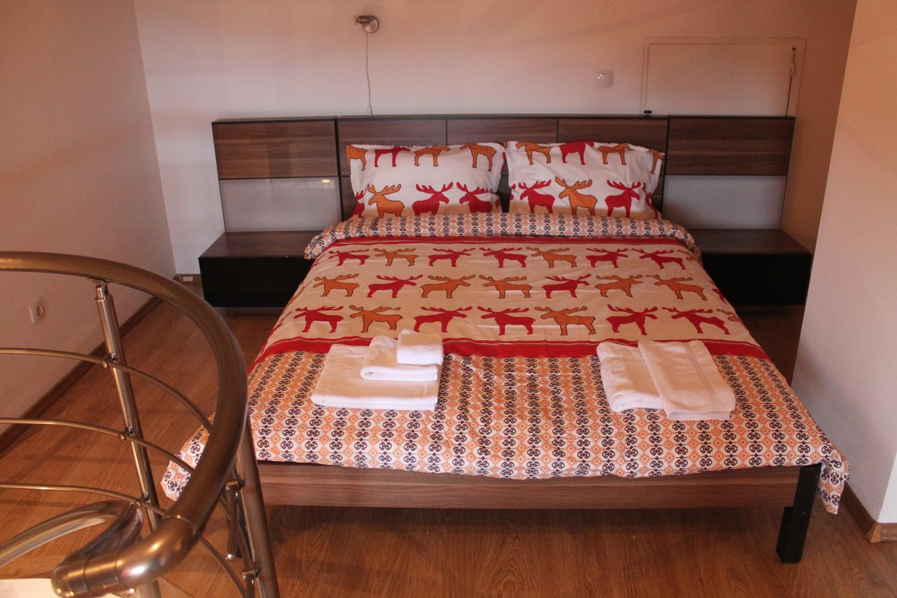 Maisonette photo 1