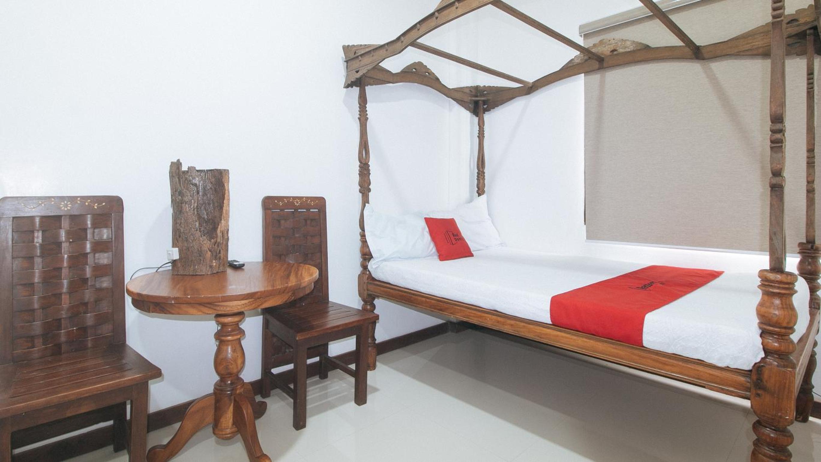 Quadruple Room - Photo 1
