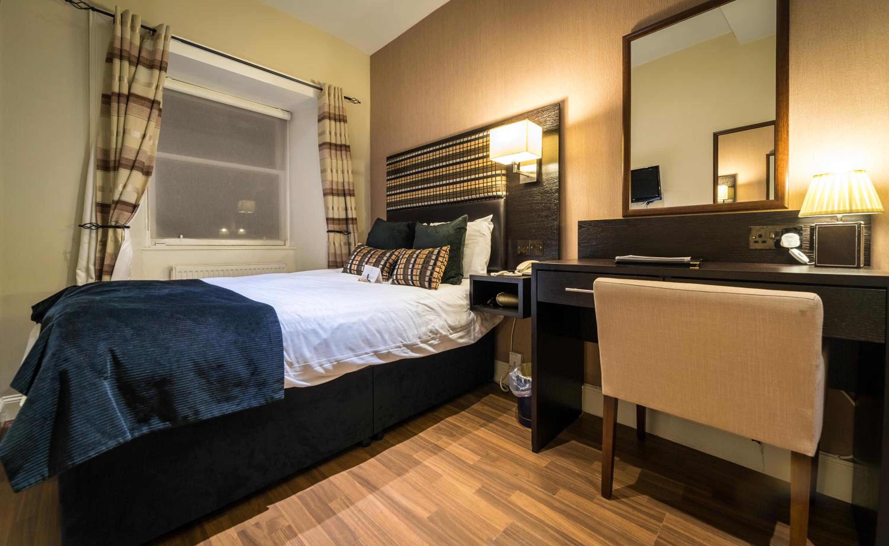 Small Double Room photo 3