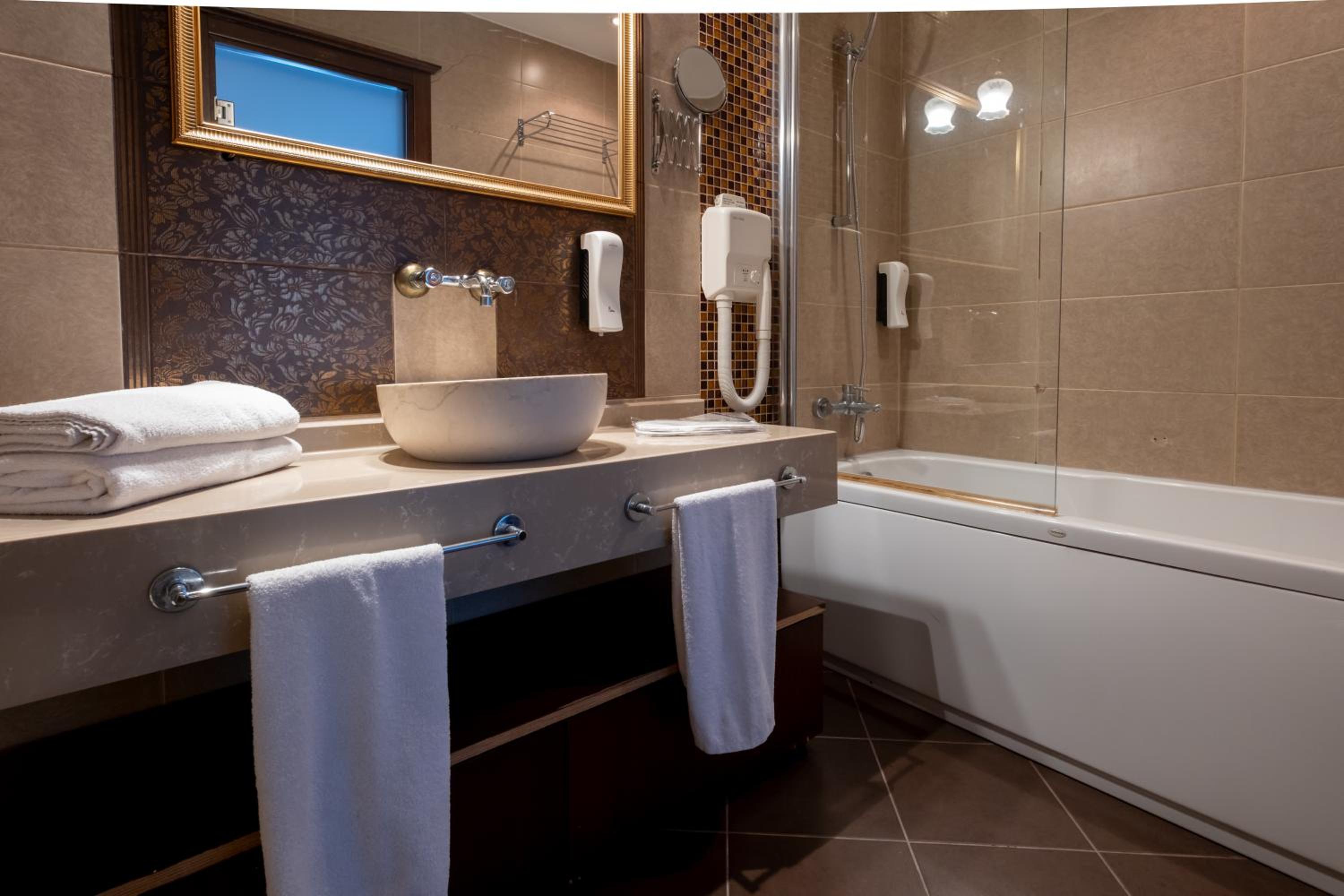 Superior Double Room photo 3