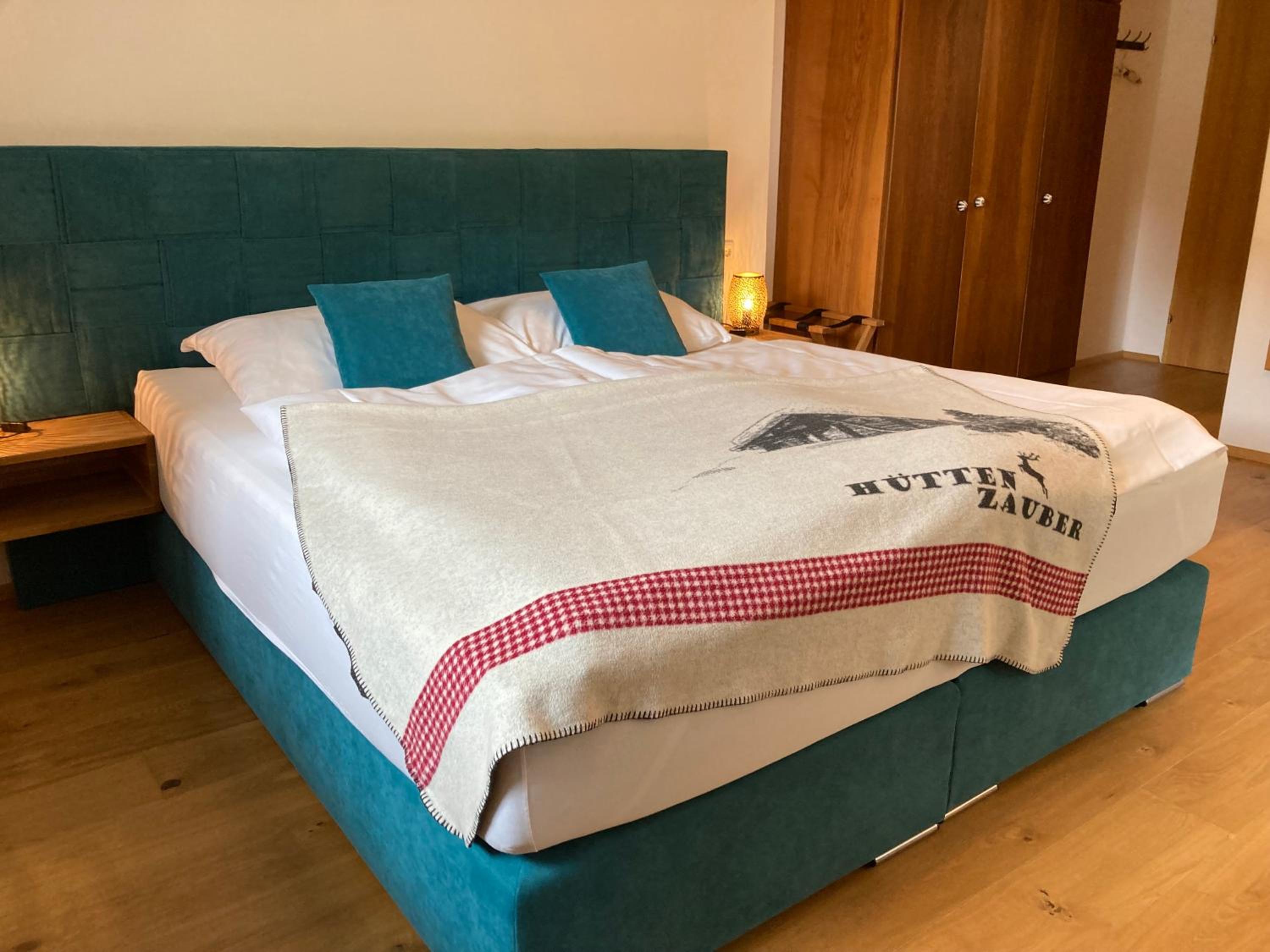 Double Room with Garden View - Photo 9