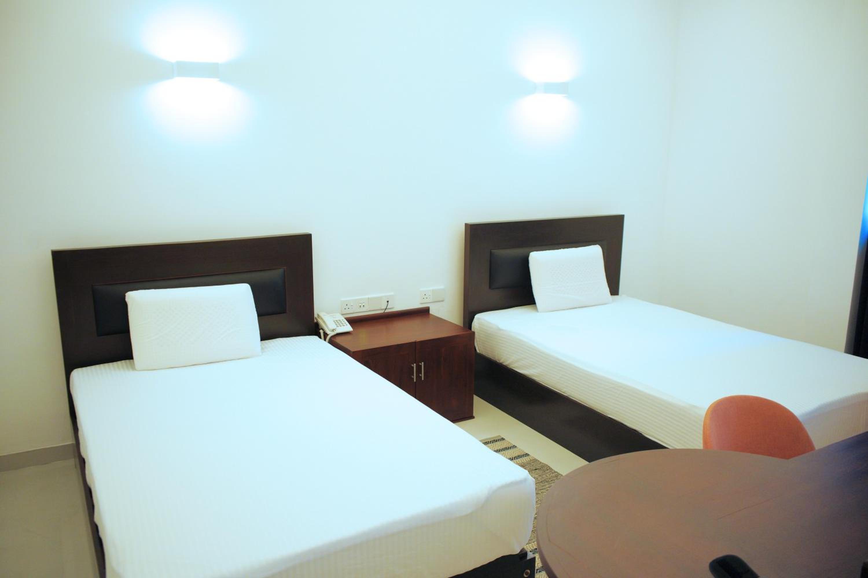 Standard Twin Room photo 3