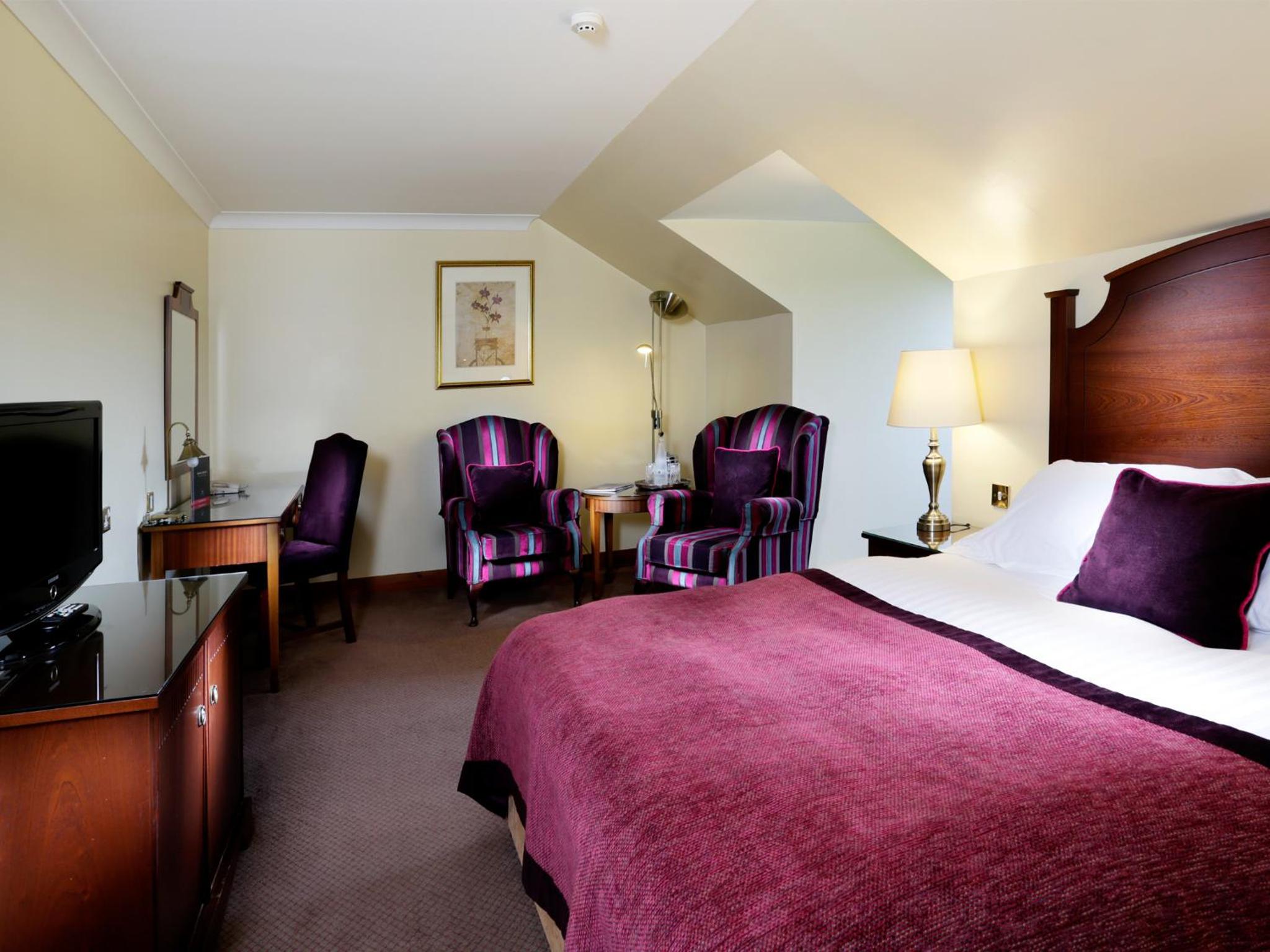 Deluxe King Room - Photo 6