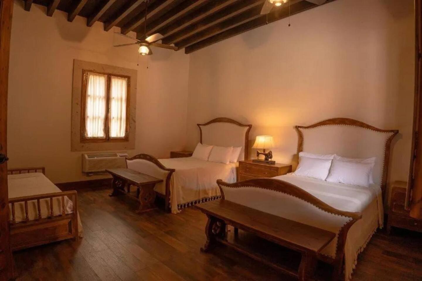 Double Room photo 1