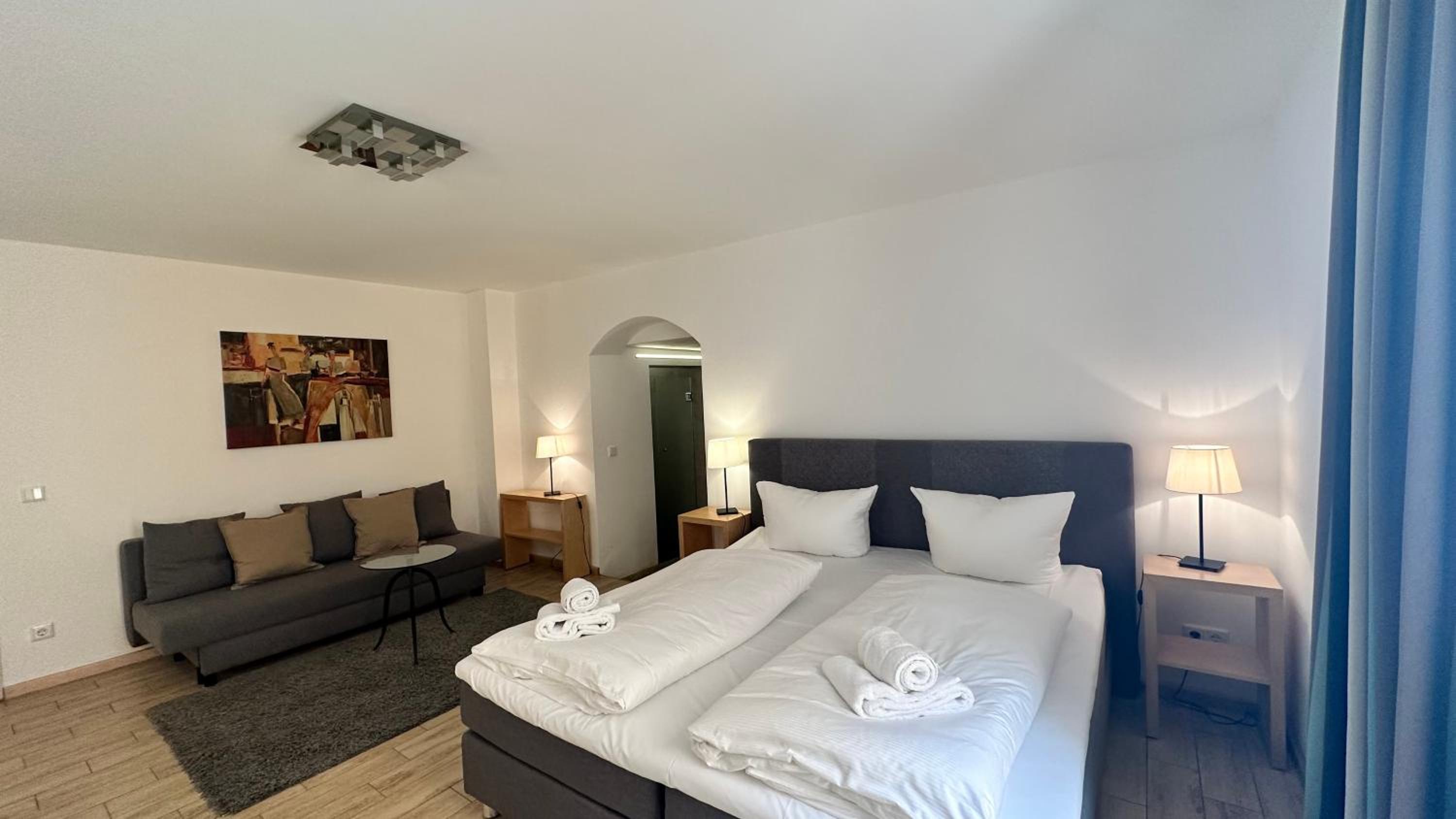 Double Room - Photo 3