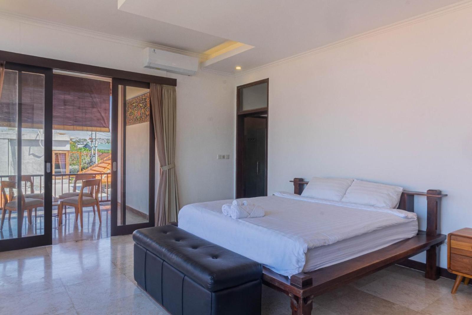 Suite with Balcony photo 3