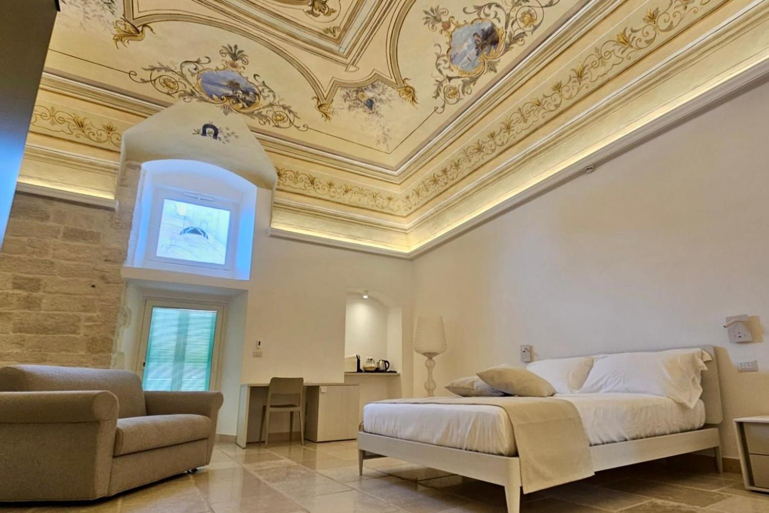 Queen Room with Spa Bath photo 1