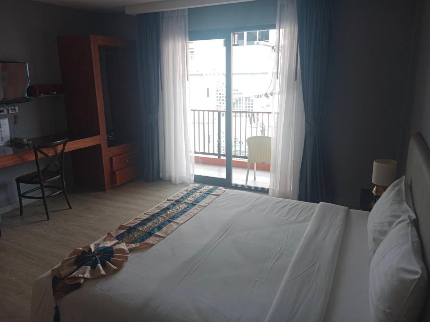 Double Room with Balcony photo 3