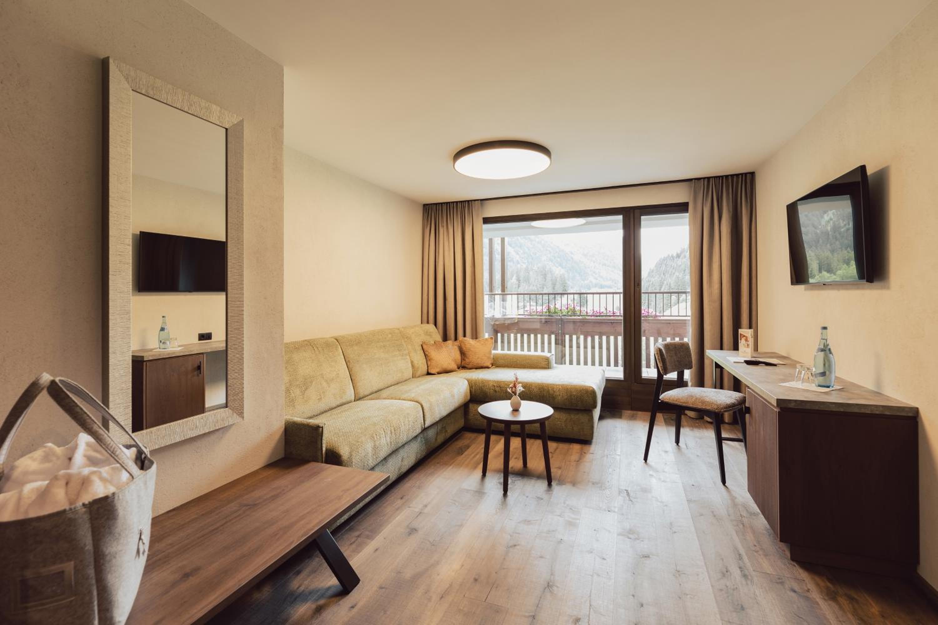 Superior Suite photo 3