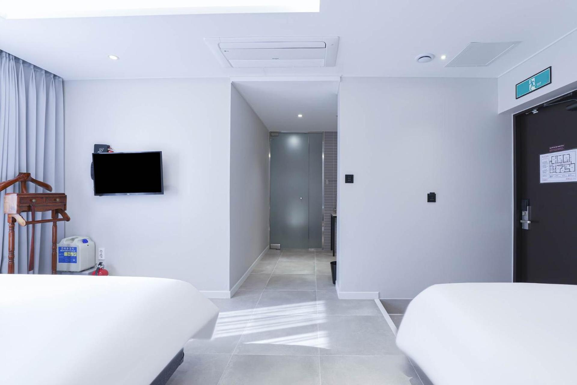 Special Offer - Twin Room - Photo 6