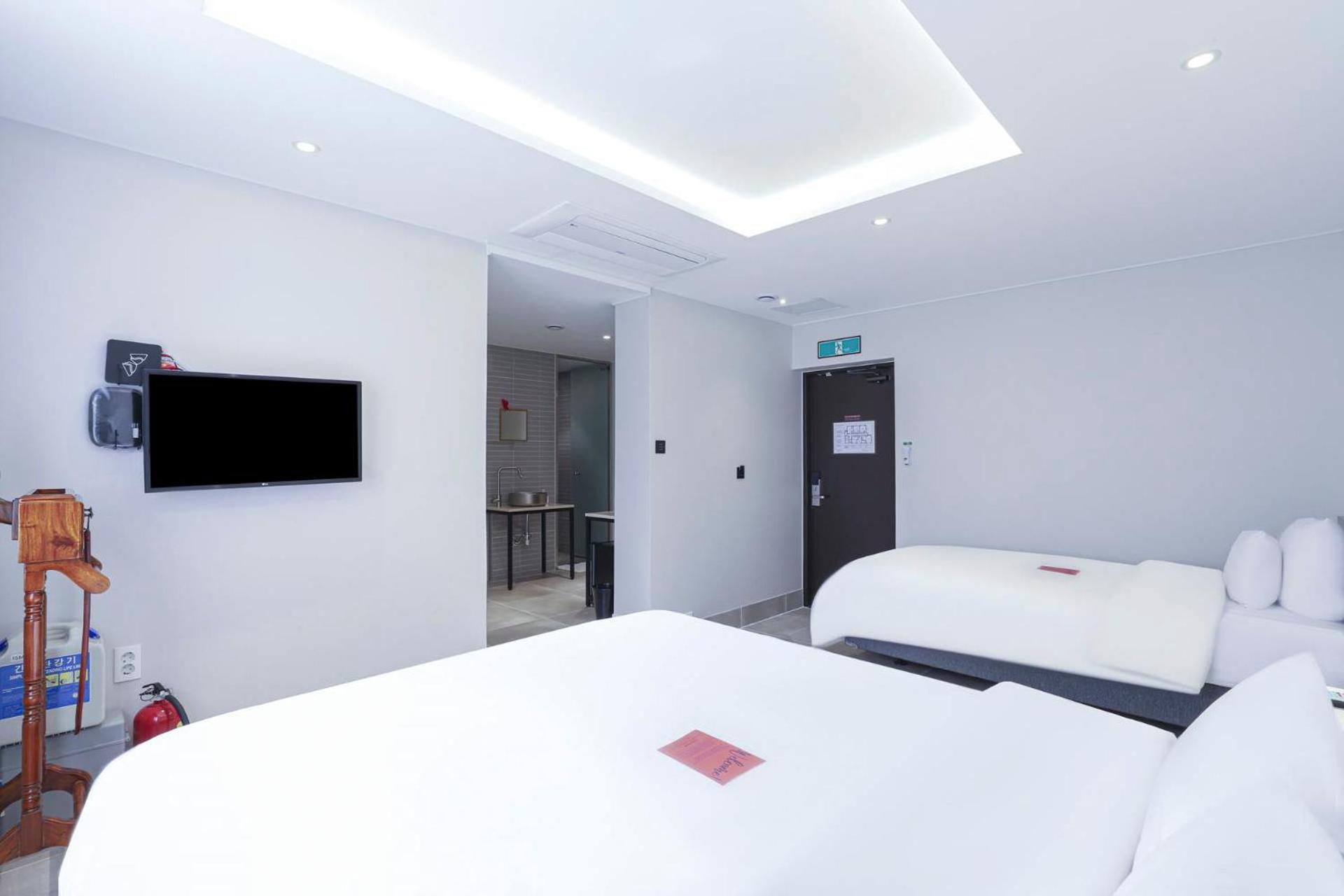 Special Offer - Twin Room - Photo 7