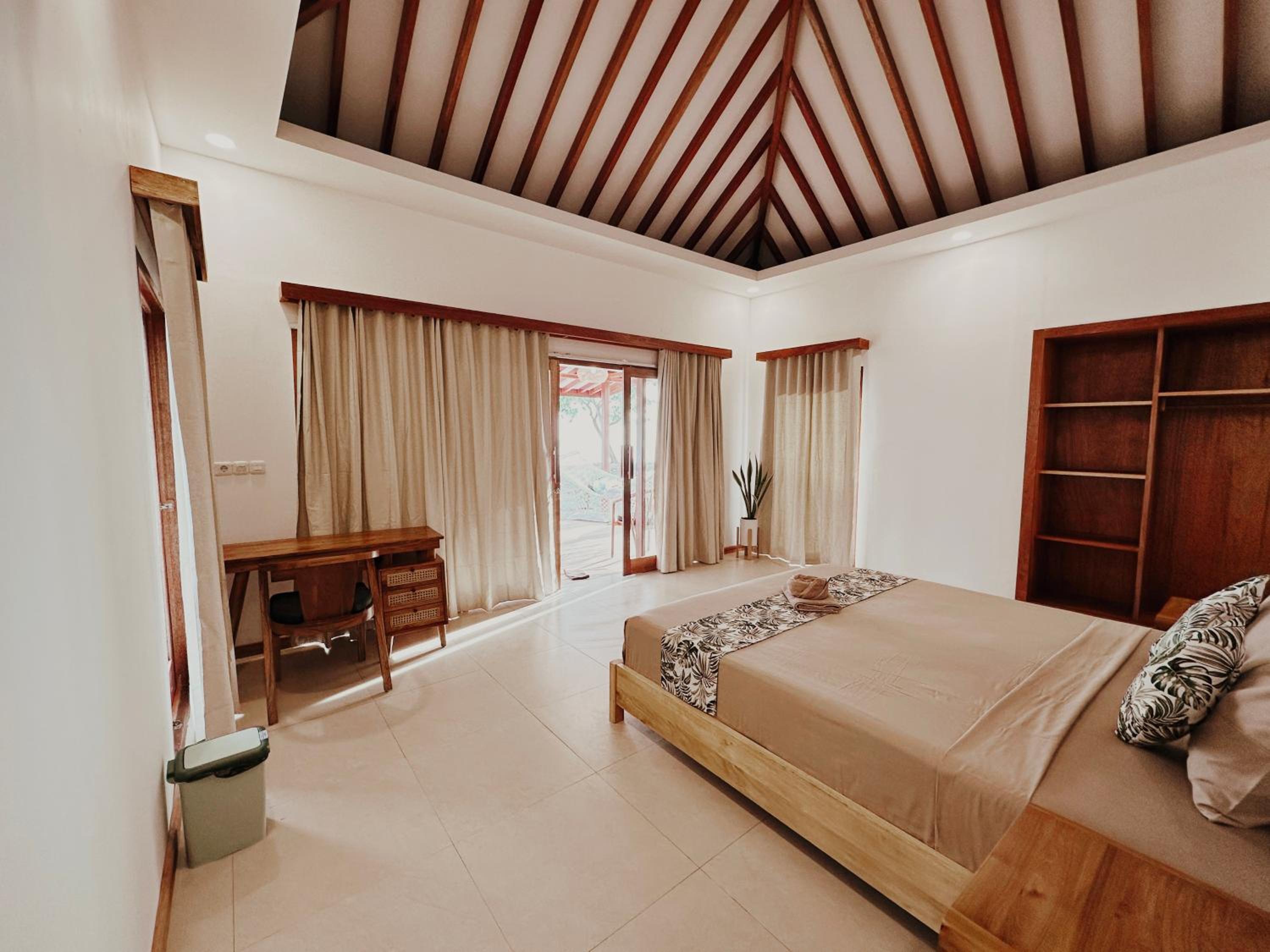 Villa - Beach Front photo 2