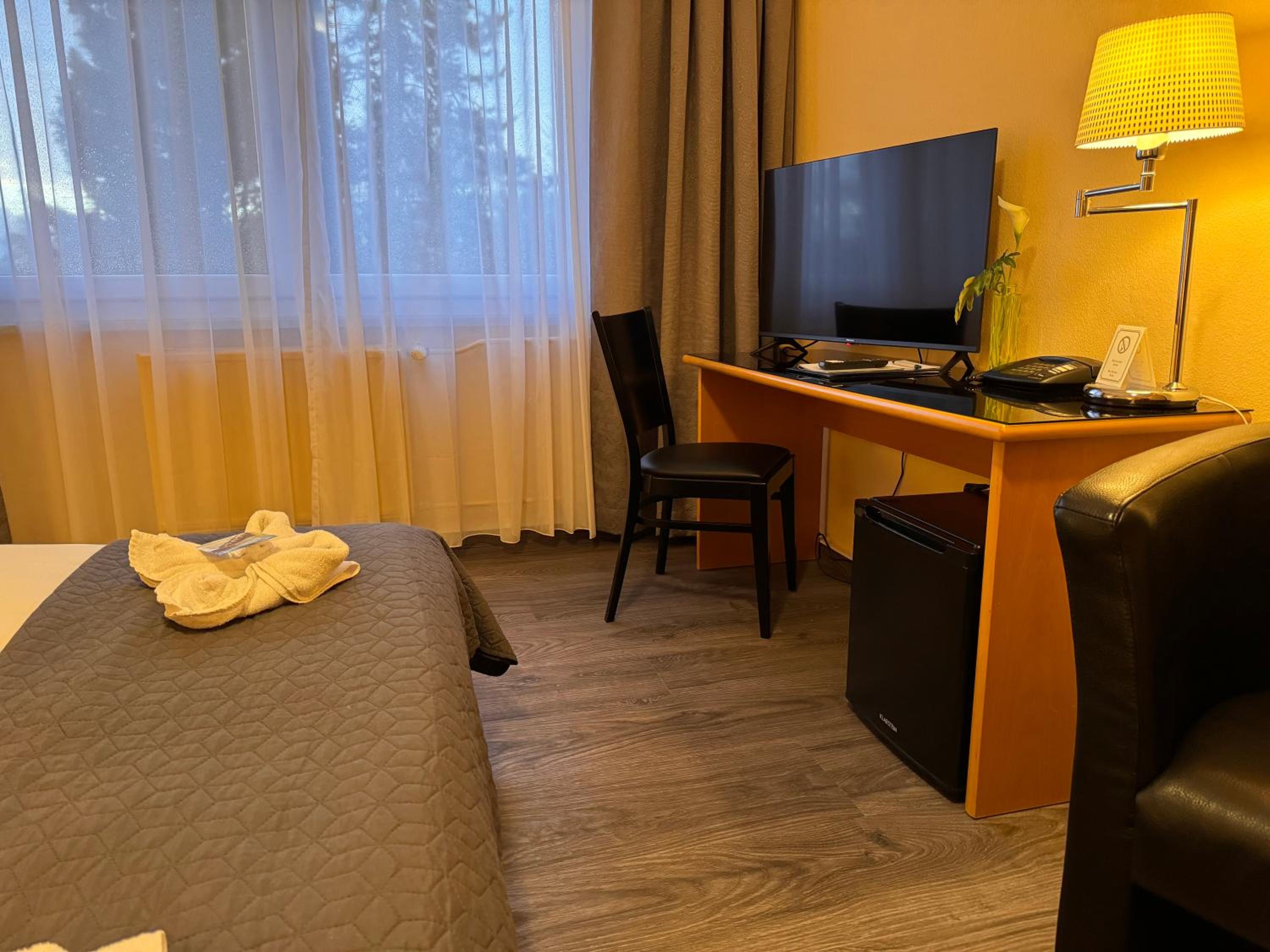 Standard Double Room - Photo 2