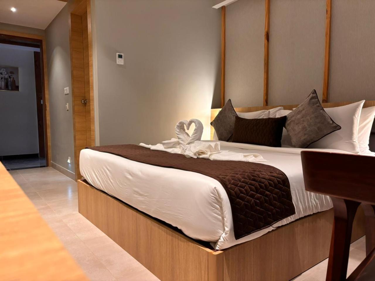 Premium King  - Photo 7