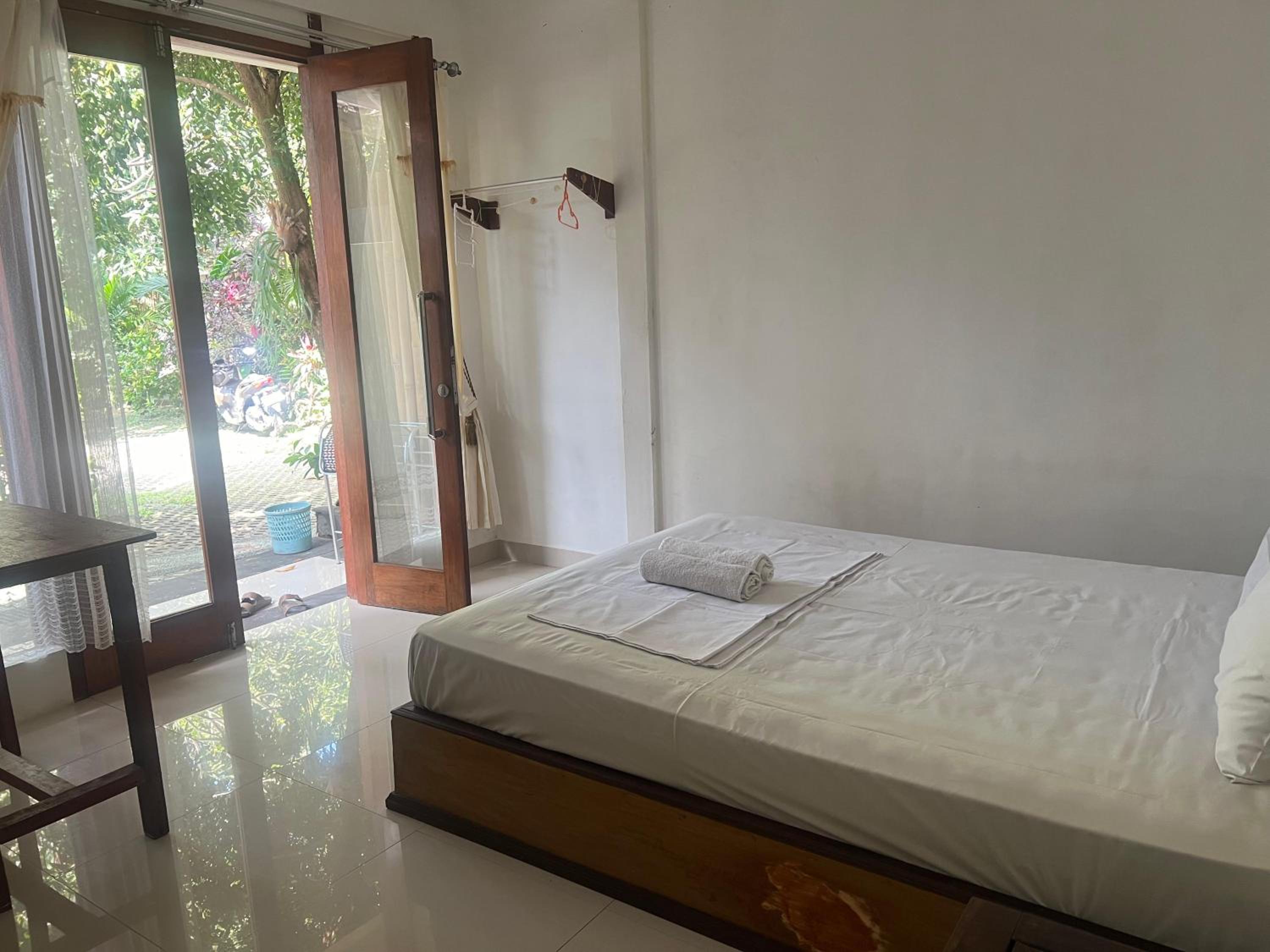 Deluxe Double or Twin Room photo 1