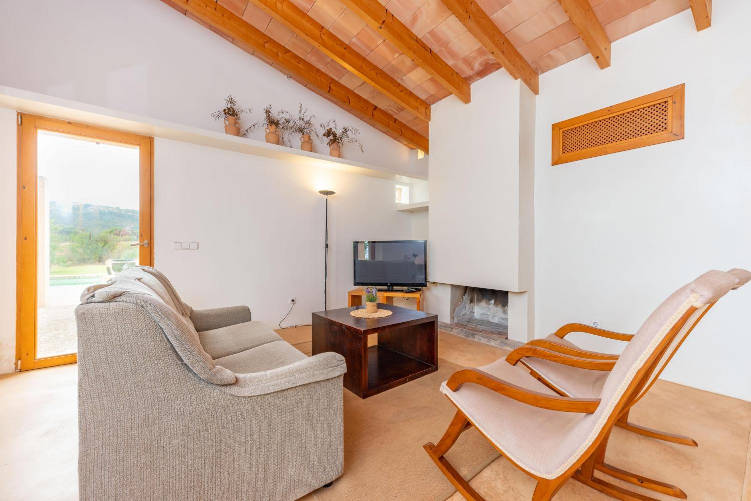 Three-Bedroom Villa photo 2