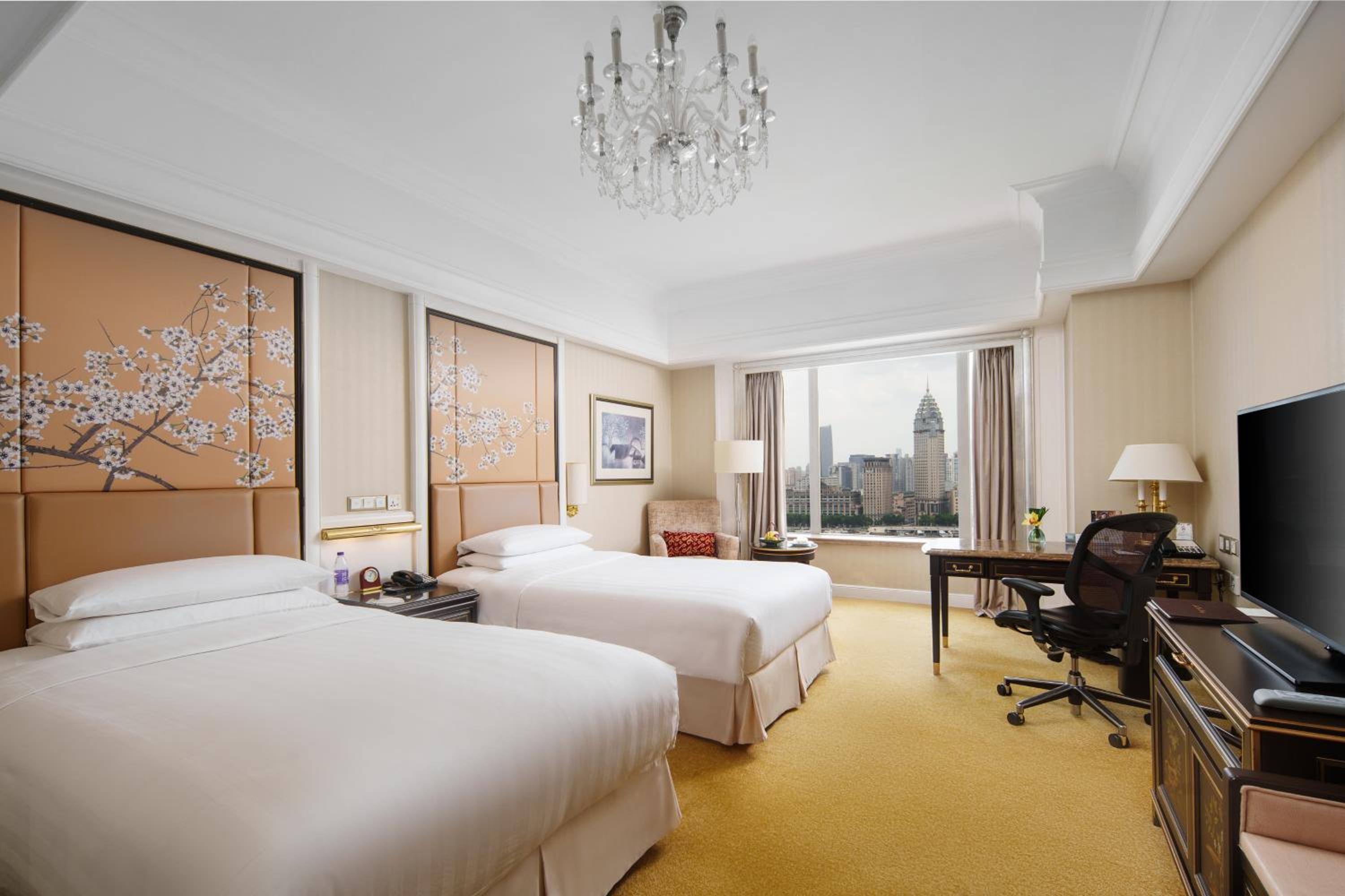 Deluxe Bund Twin Room