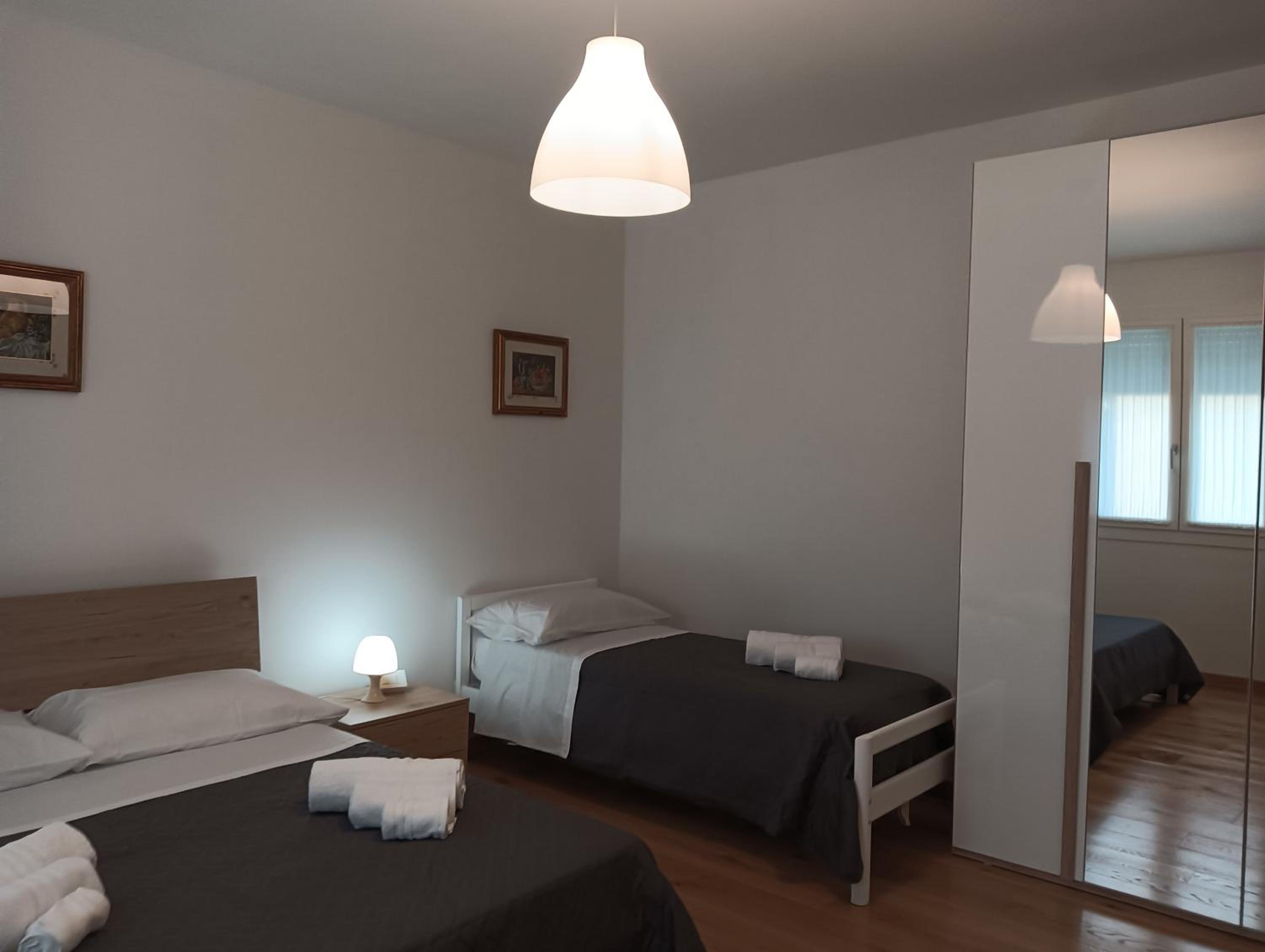 Triple Room with Shared Bathroom photo 1