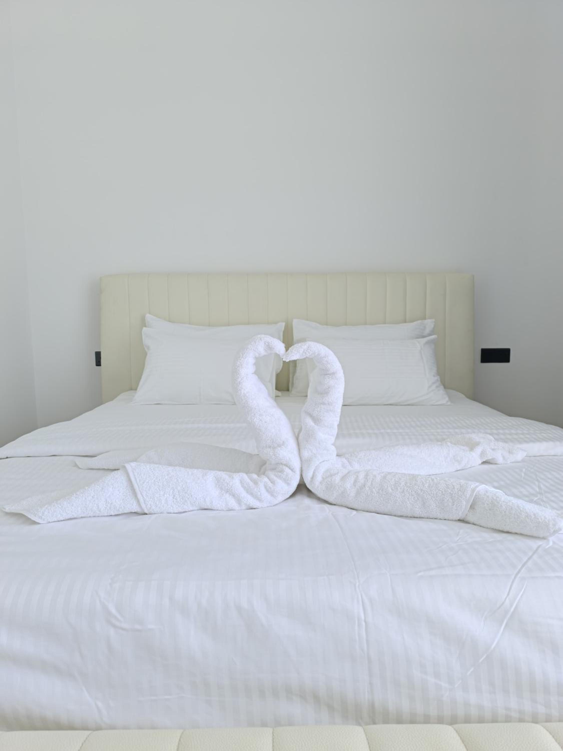 Deluxe Double Room with Balcony and Sea View photo 3