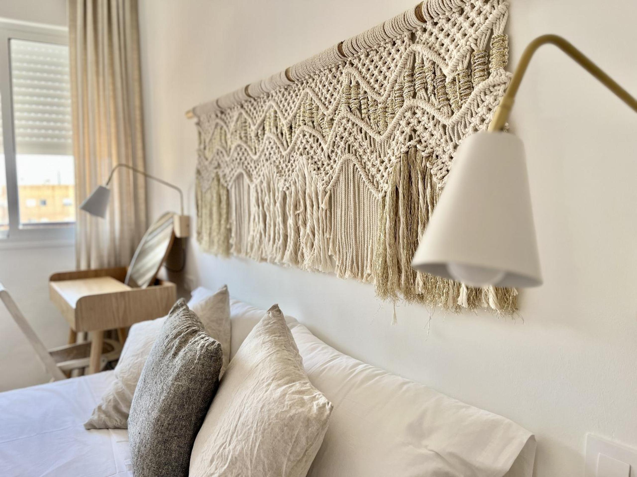 Apartamento de Dos Habitaciones con Terraza