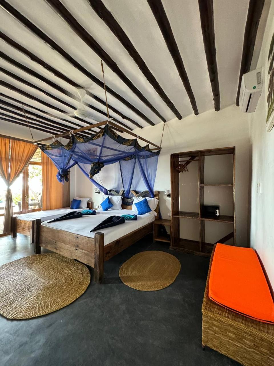 Two-Bedroom Villa Ocean View ( No Swimming pool) photo 2