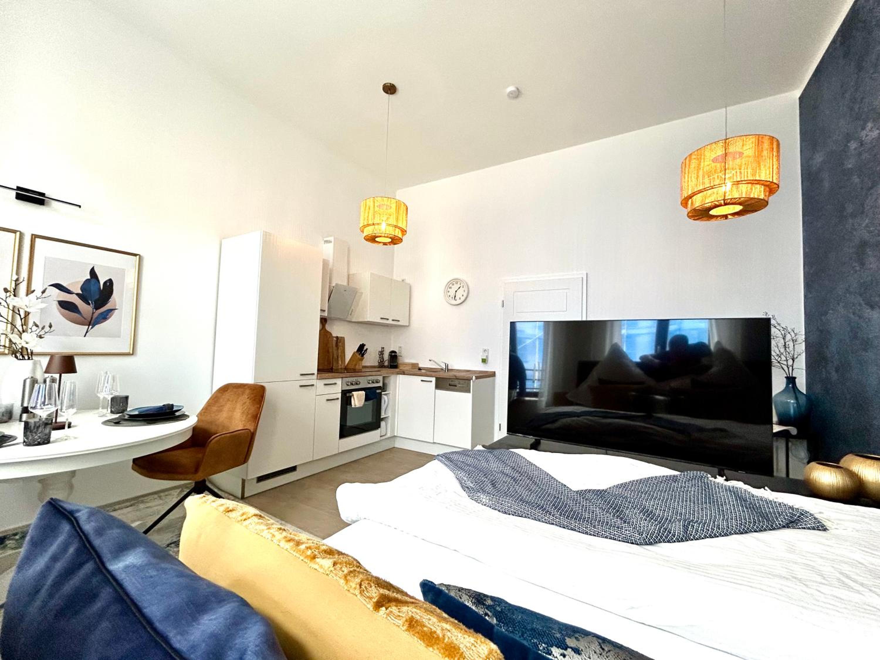 One-Bedroom Apartment photo 2
