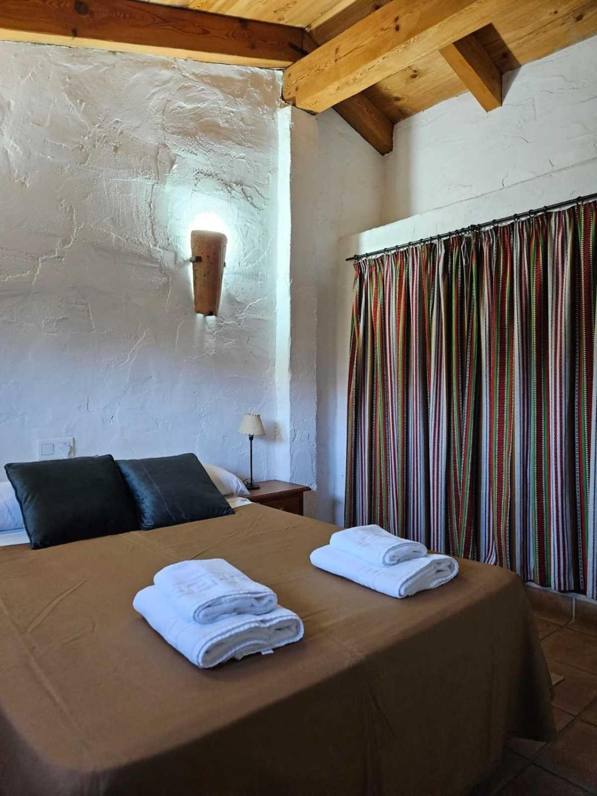 Apartment with Mountain View - Photo 9