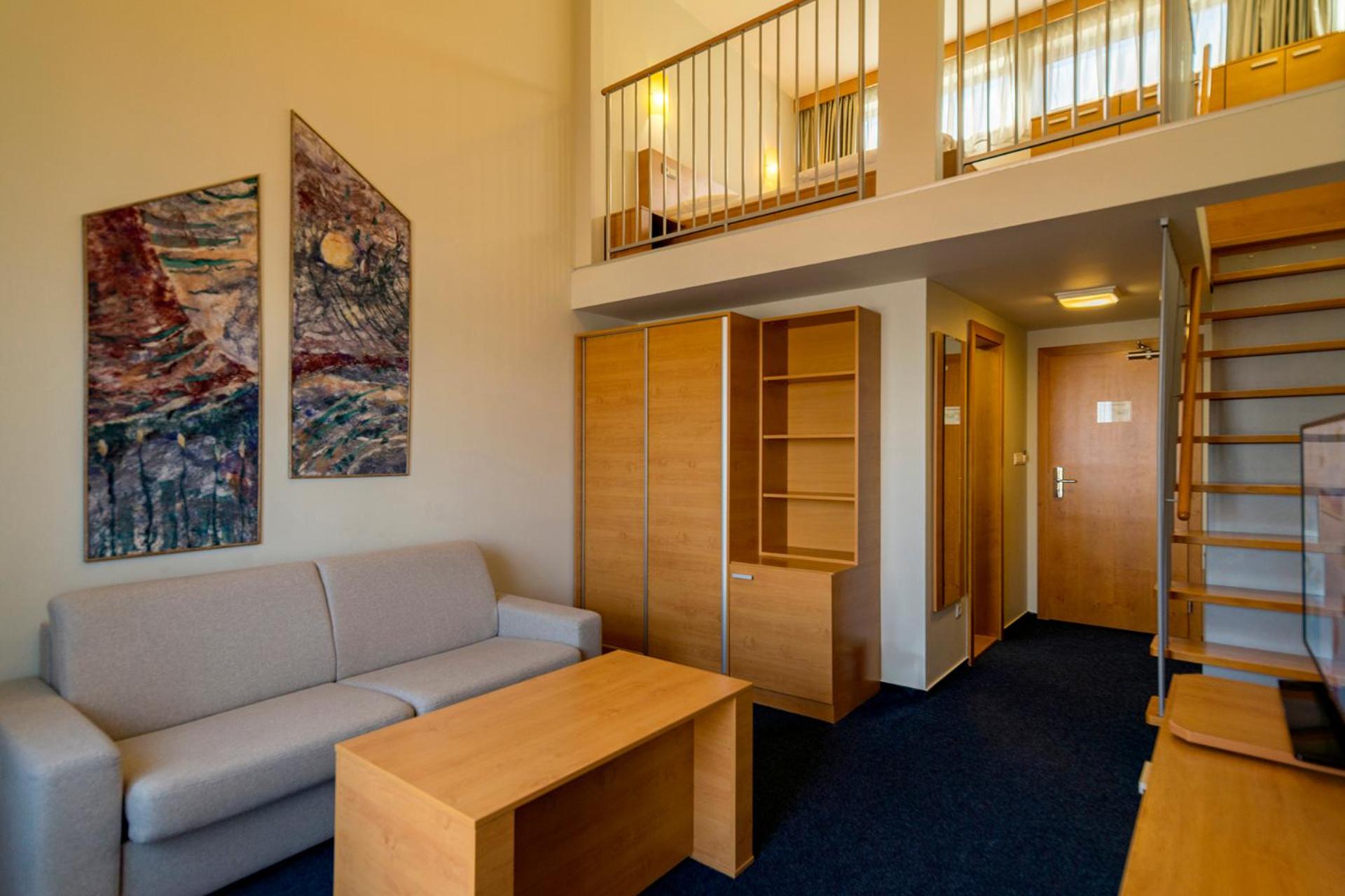 Maisonette Family Room (2 Adults + 2 Children) - Photo 6