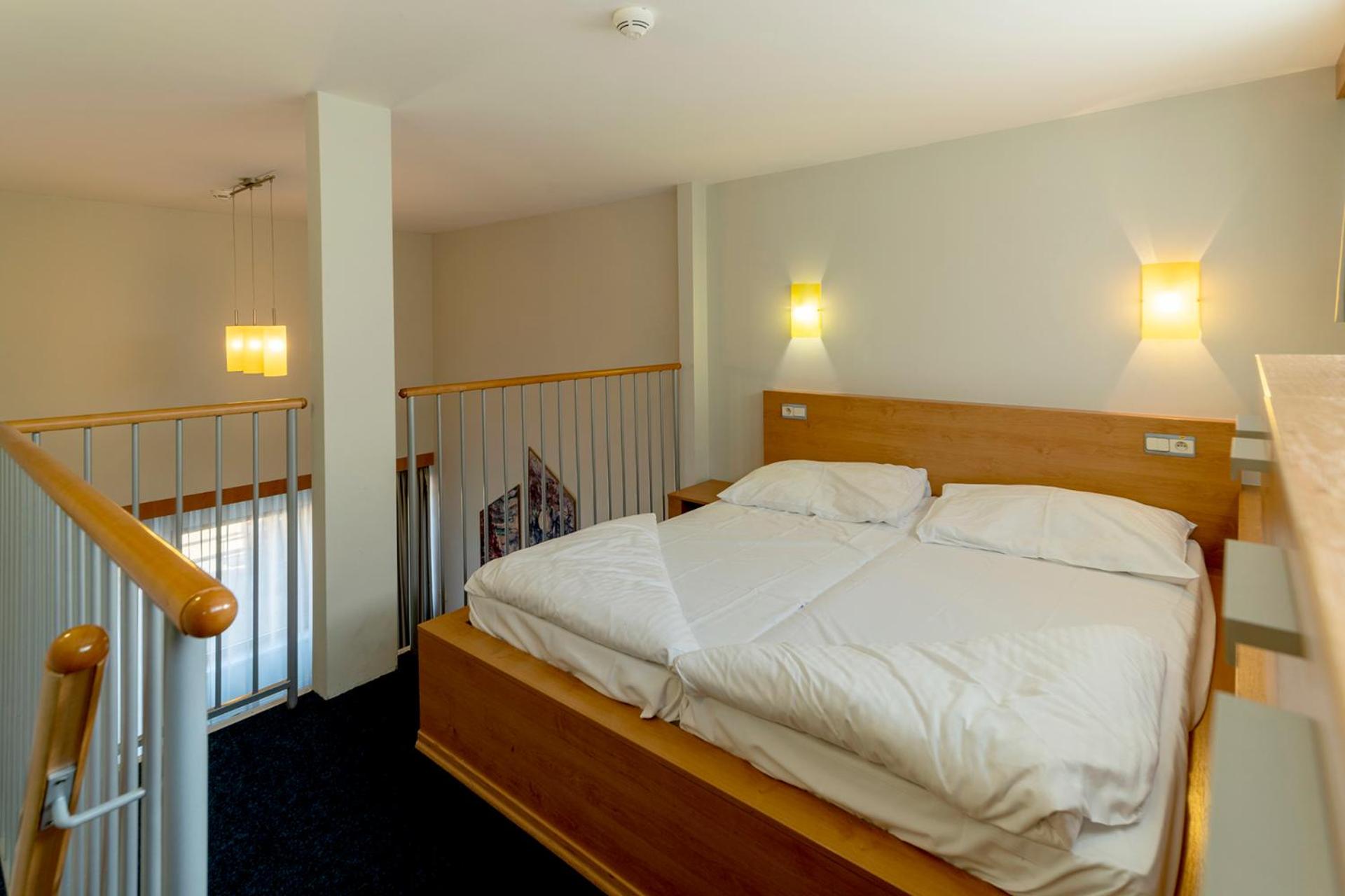 Maisonette Family Room (2 Adults + 2 Children) - Photo 3