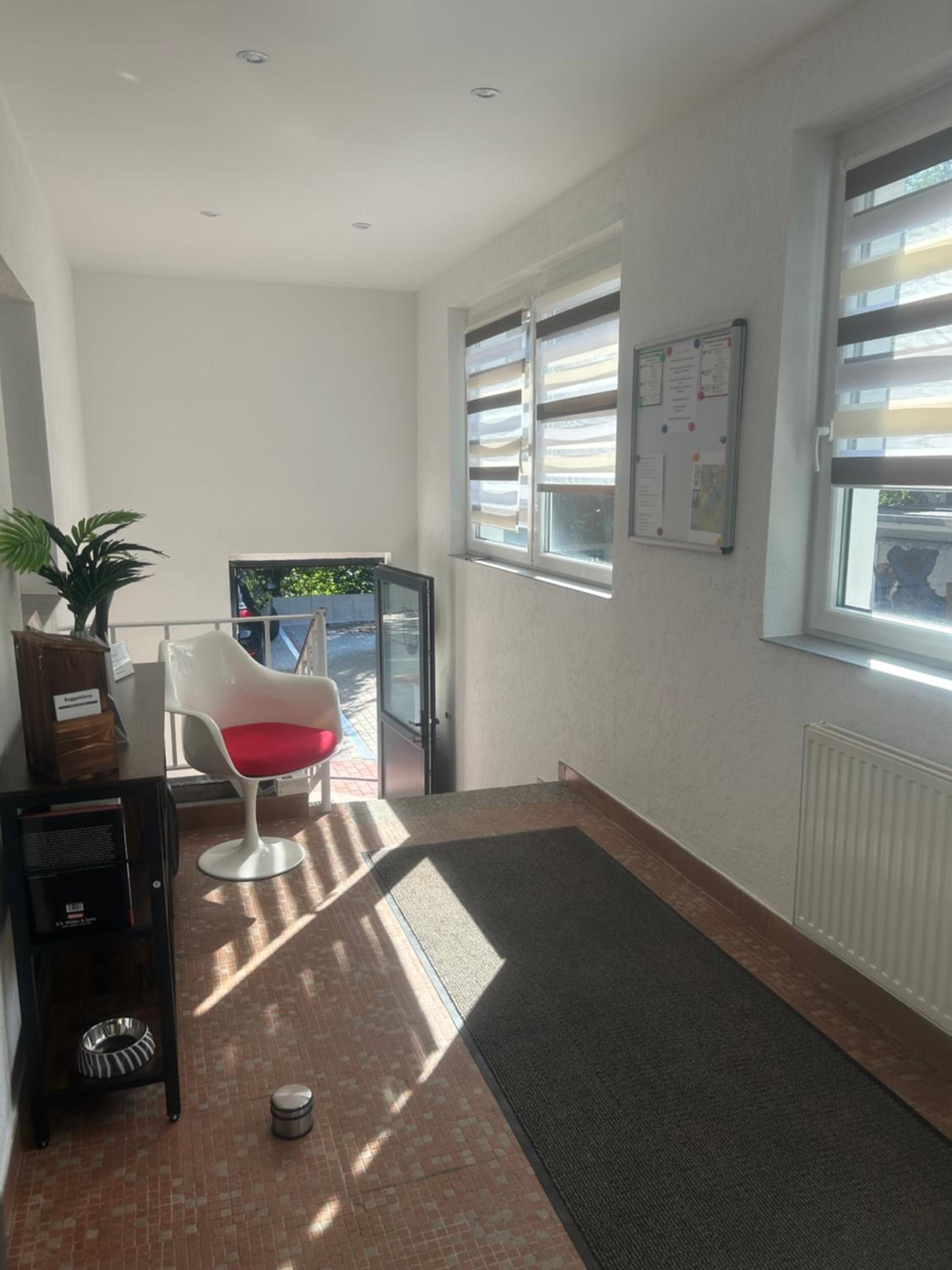 Apartment photo 2