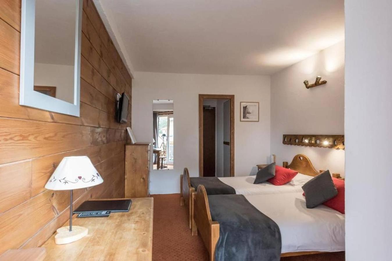 Twin Room photo 1