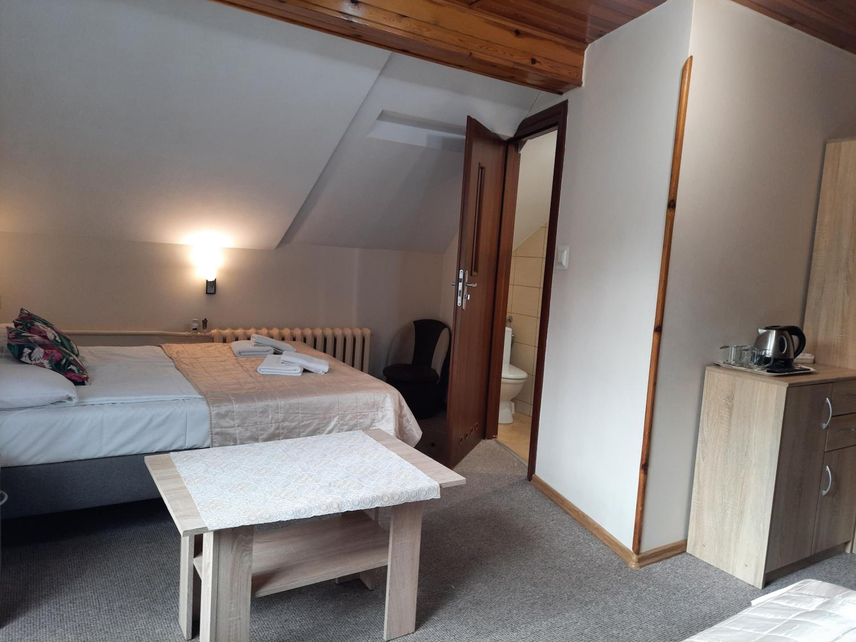 Apartment with Garden View - Photo 9