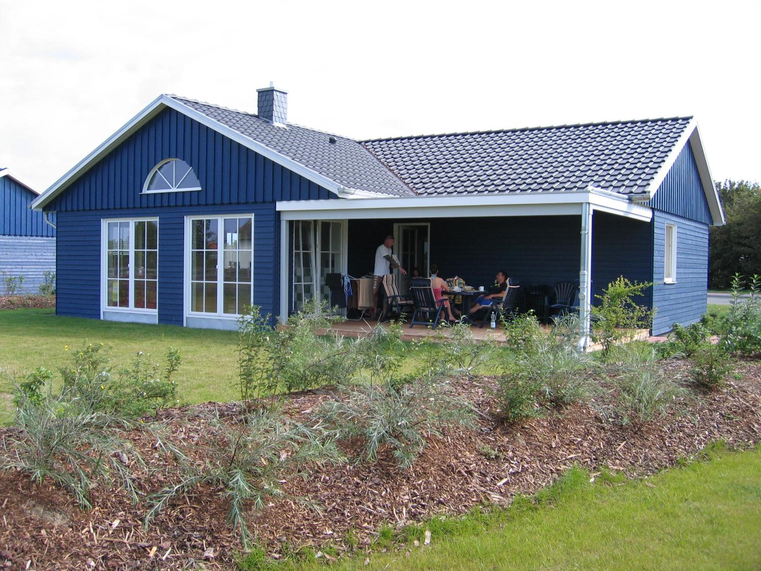 Three-Bedroom Vacation Home photo 2