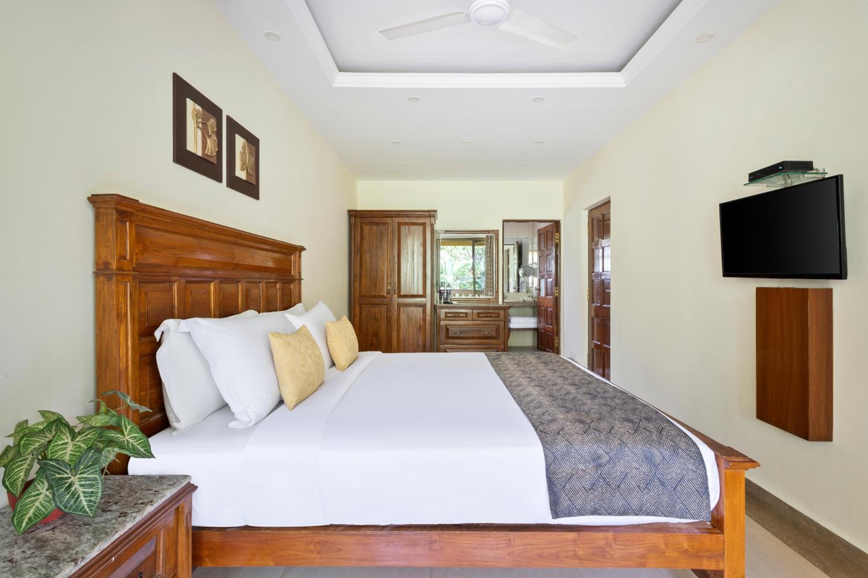 Premium Suite - Complimentary 2 pints of beer on per stay - 15% Discount on F&B - Photo 4