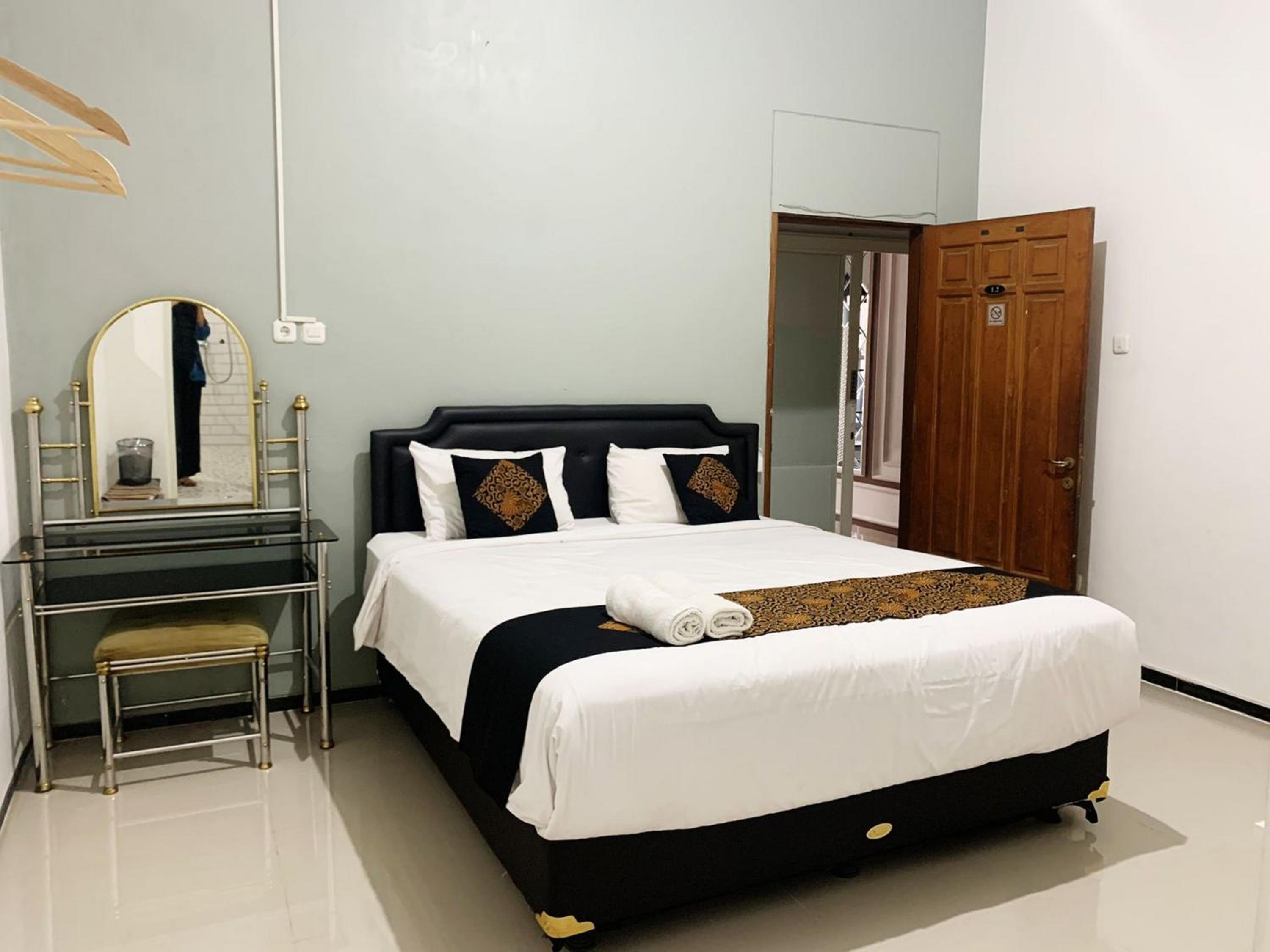 Superior Double Room - Photo 1