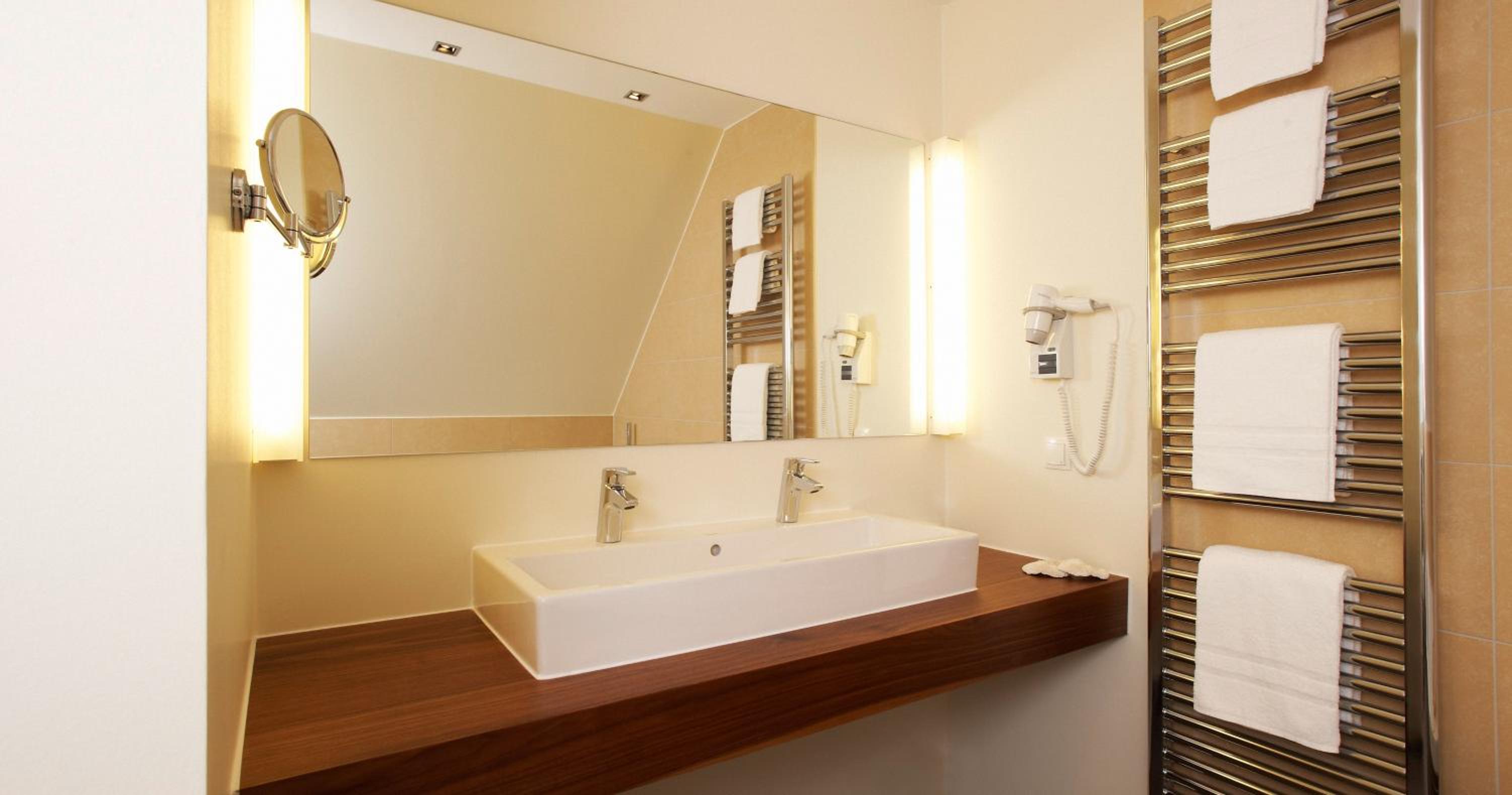 Suite - Photo 8