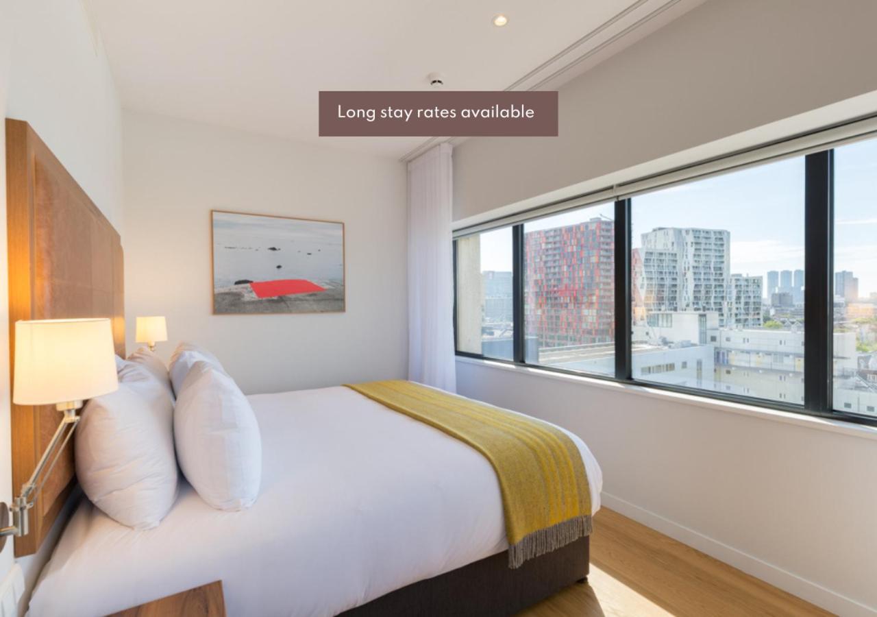 One Bedroom Corner Apartment