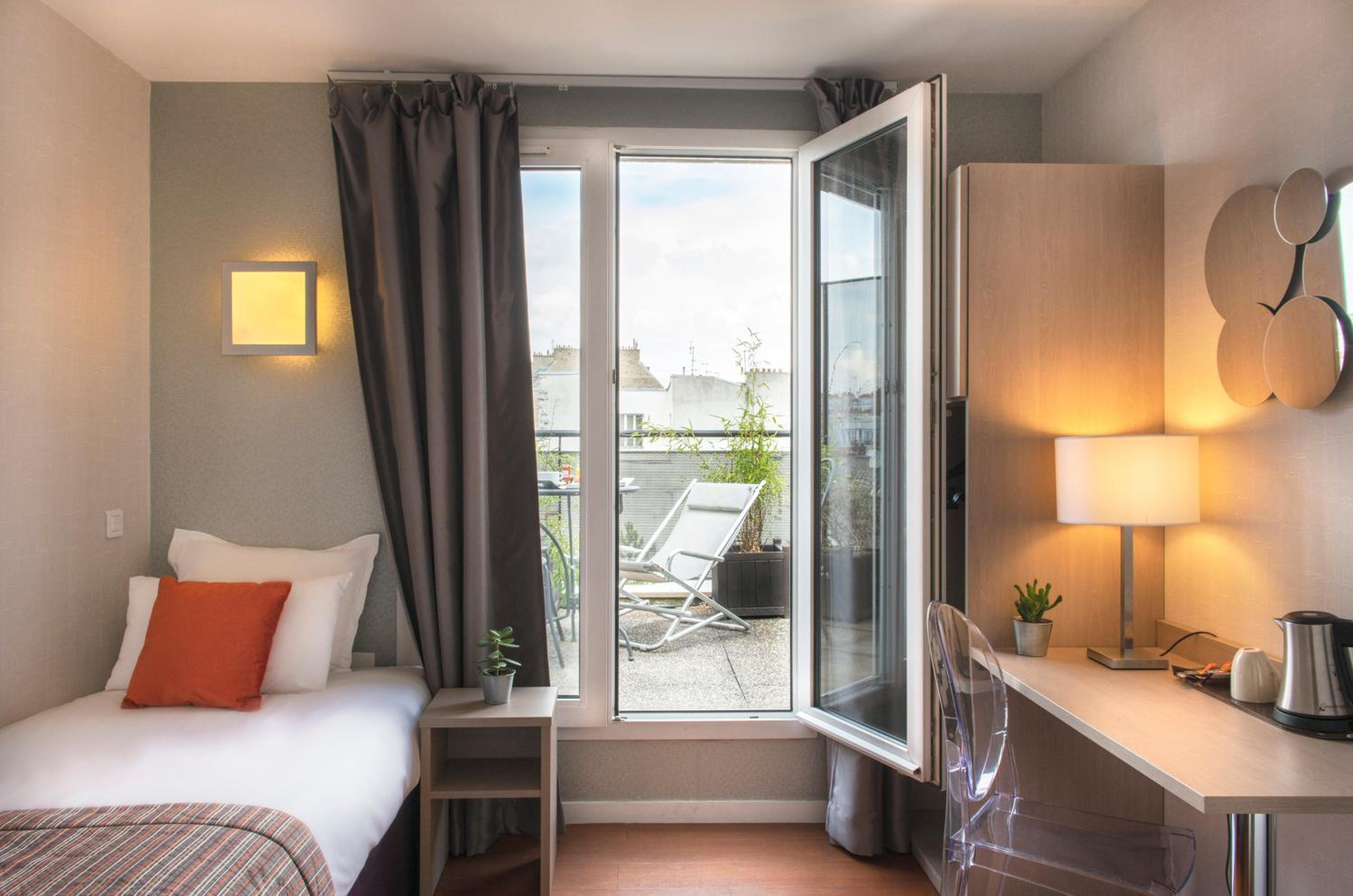 Single Room photo 1