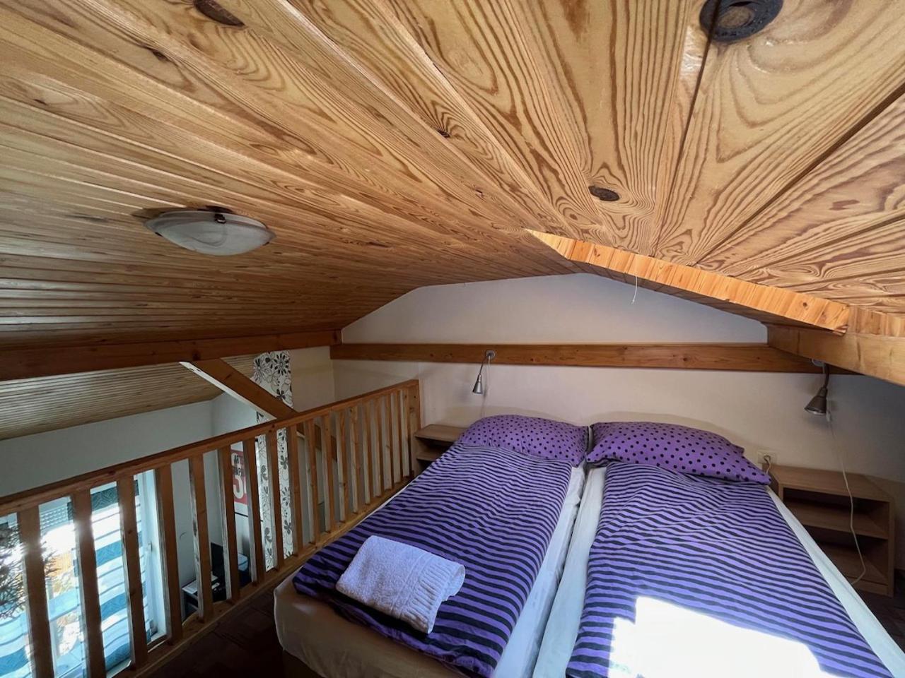 Two-Bedroom Apartment - Photo 2