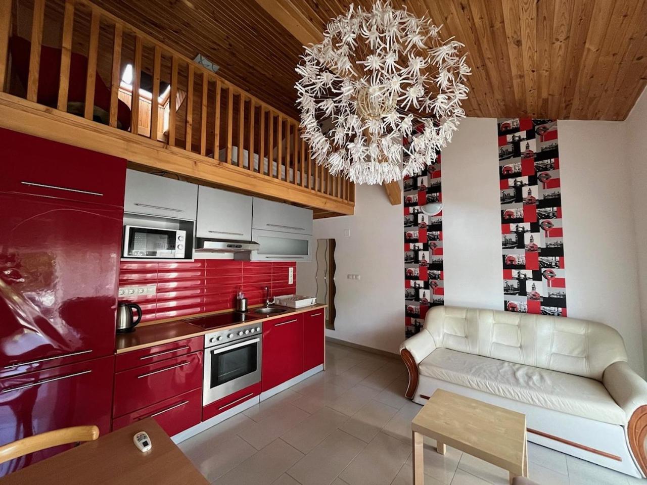 Standard Queen Room - Photo 2