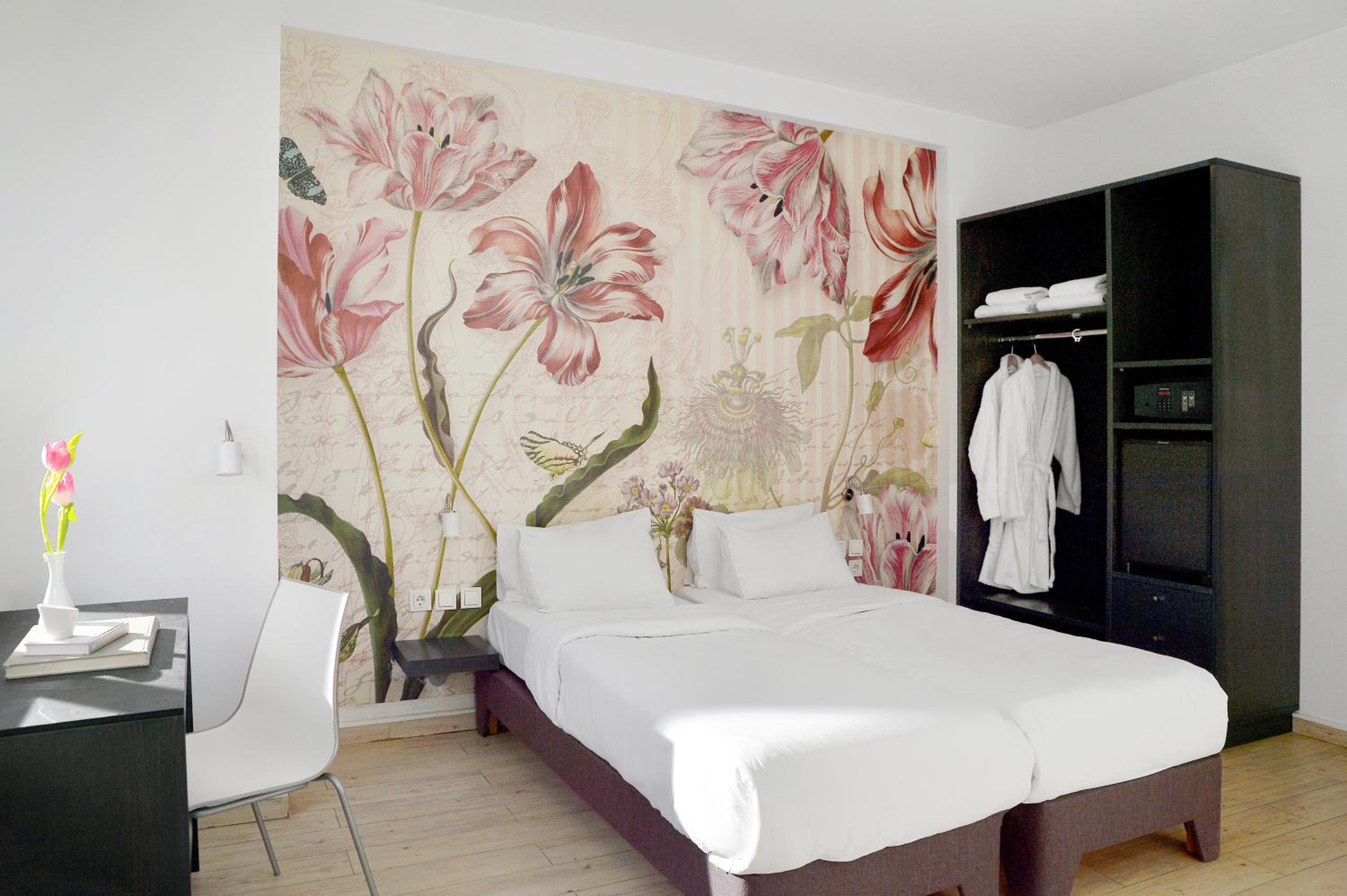 Double or Twin Room - Photo 11
