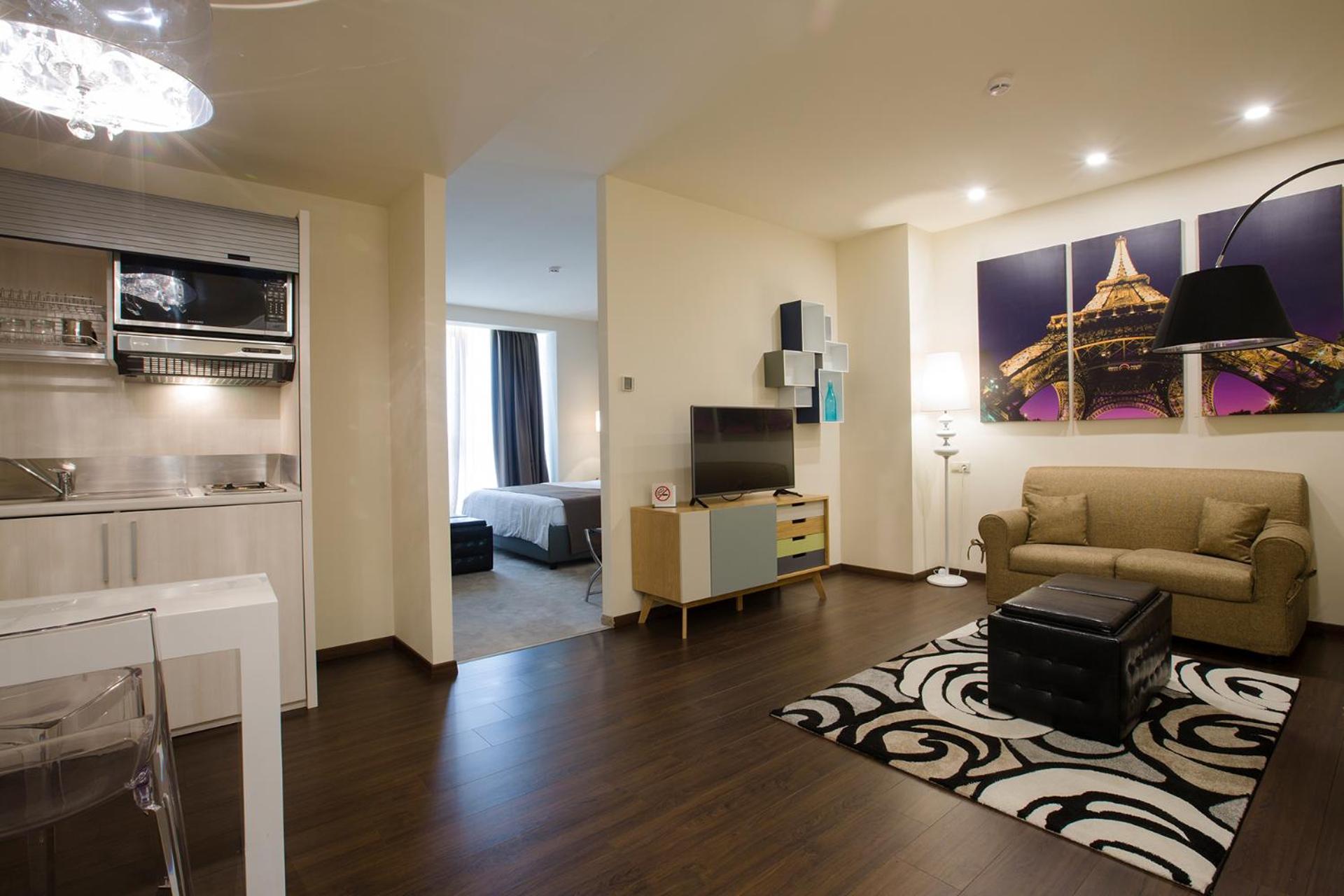 Executive Suite photo 2