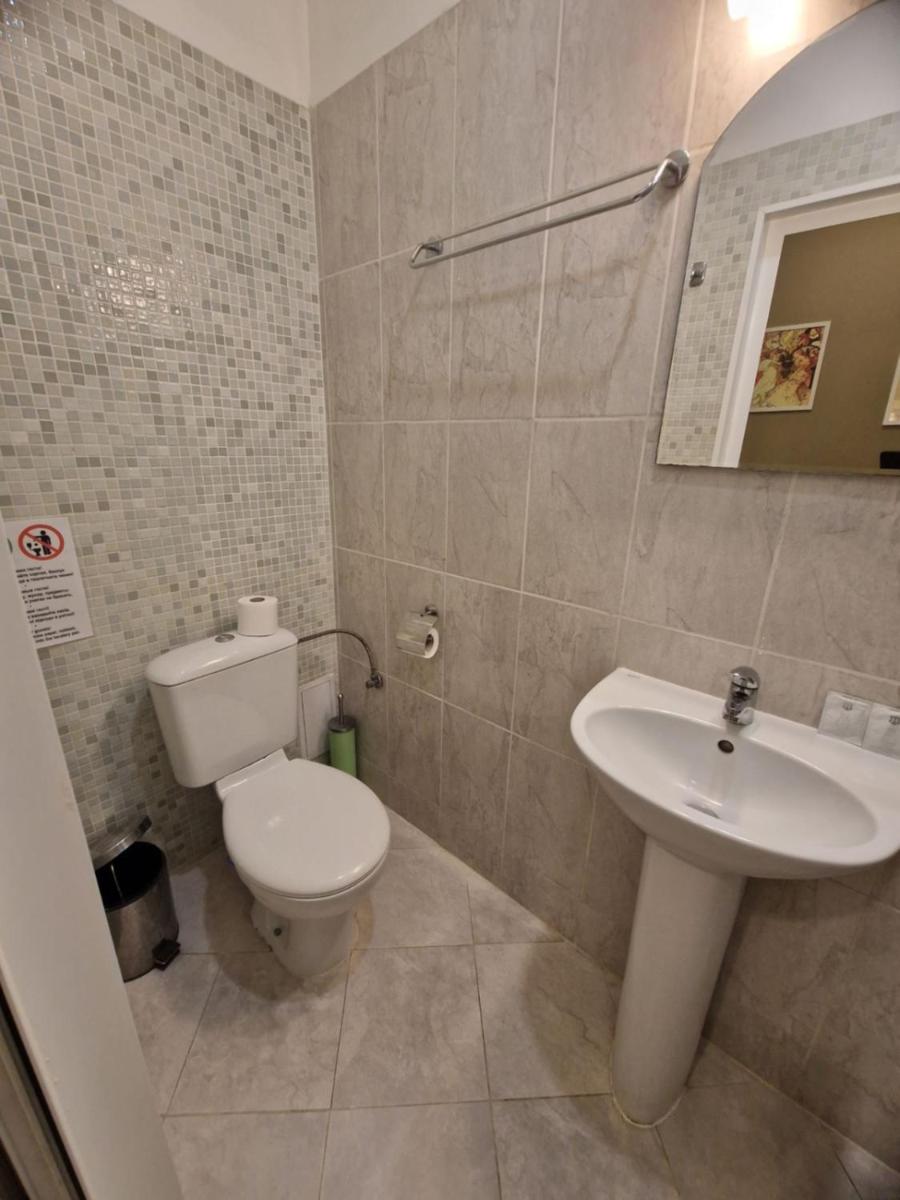 Double or Twin Room photo 2