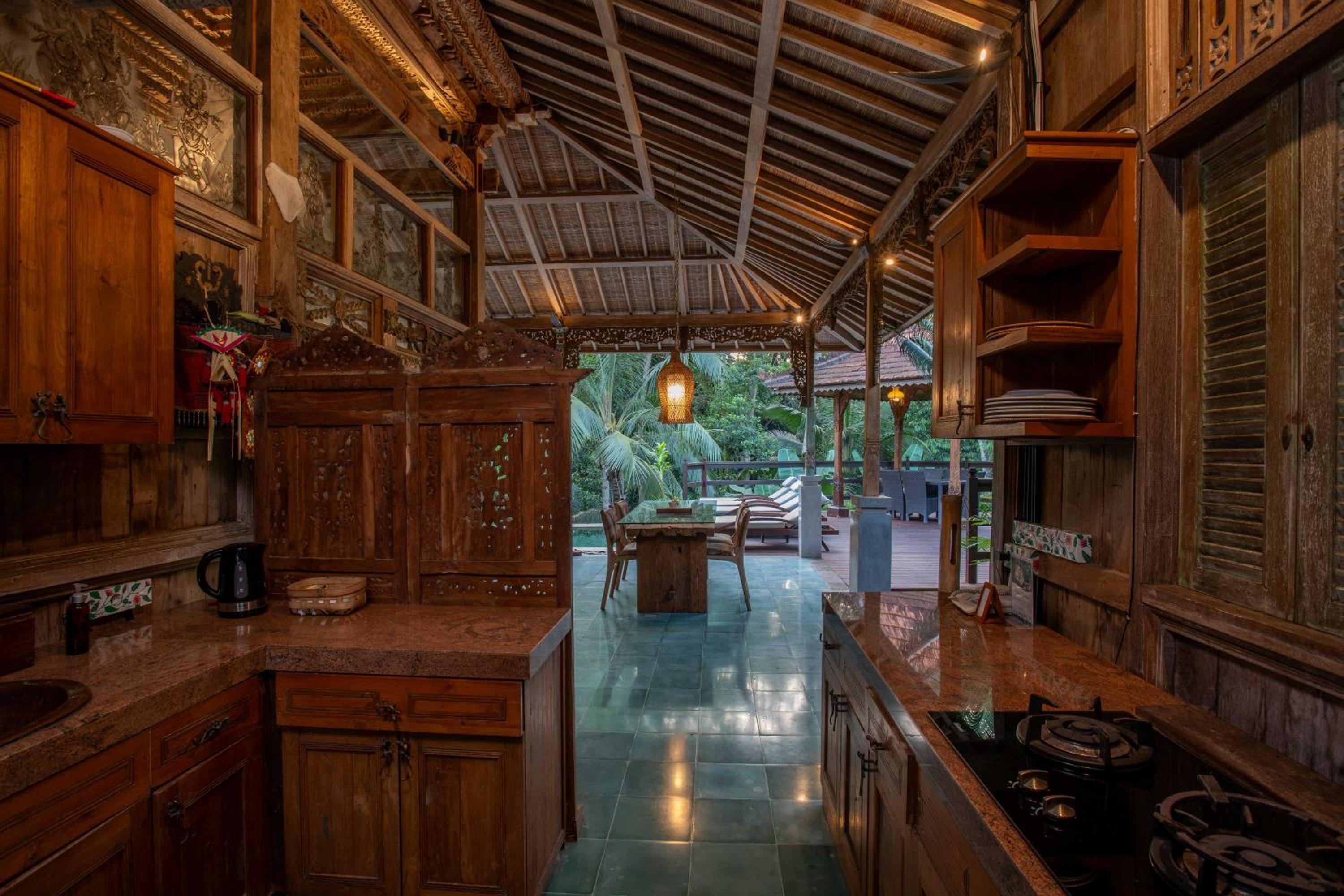 Family Three-Bedroom Villa with Private Pool thumbnail 6