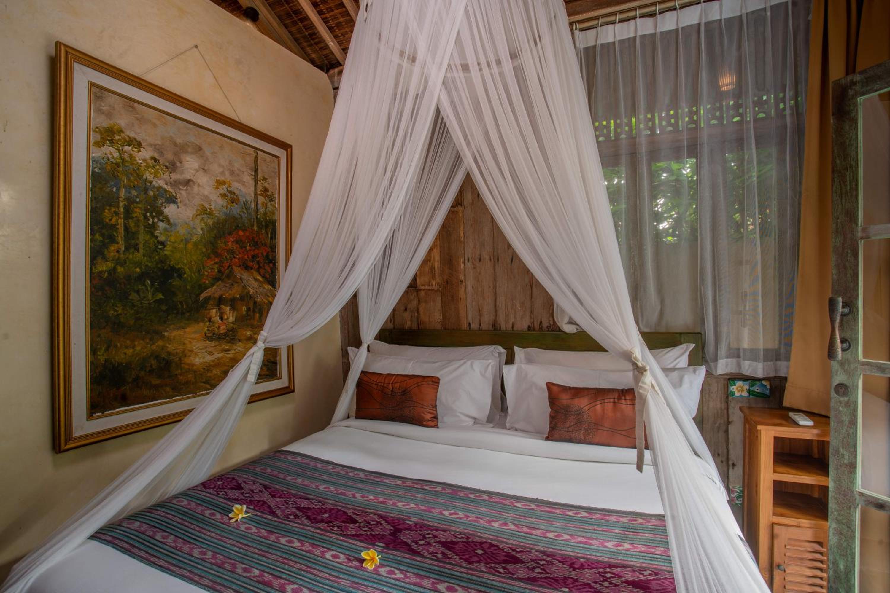Family Three-Bedroom Villa with Private Pool