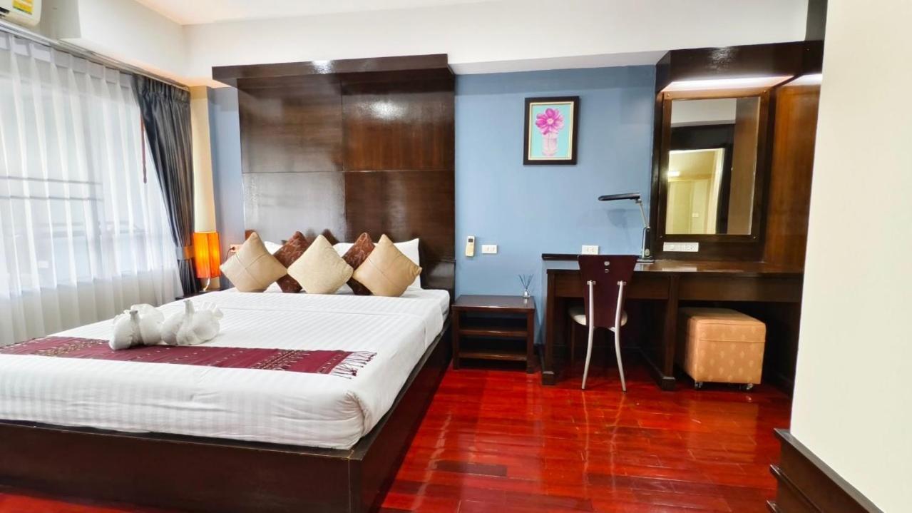 King Room with Garden View photo 2